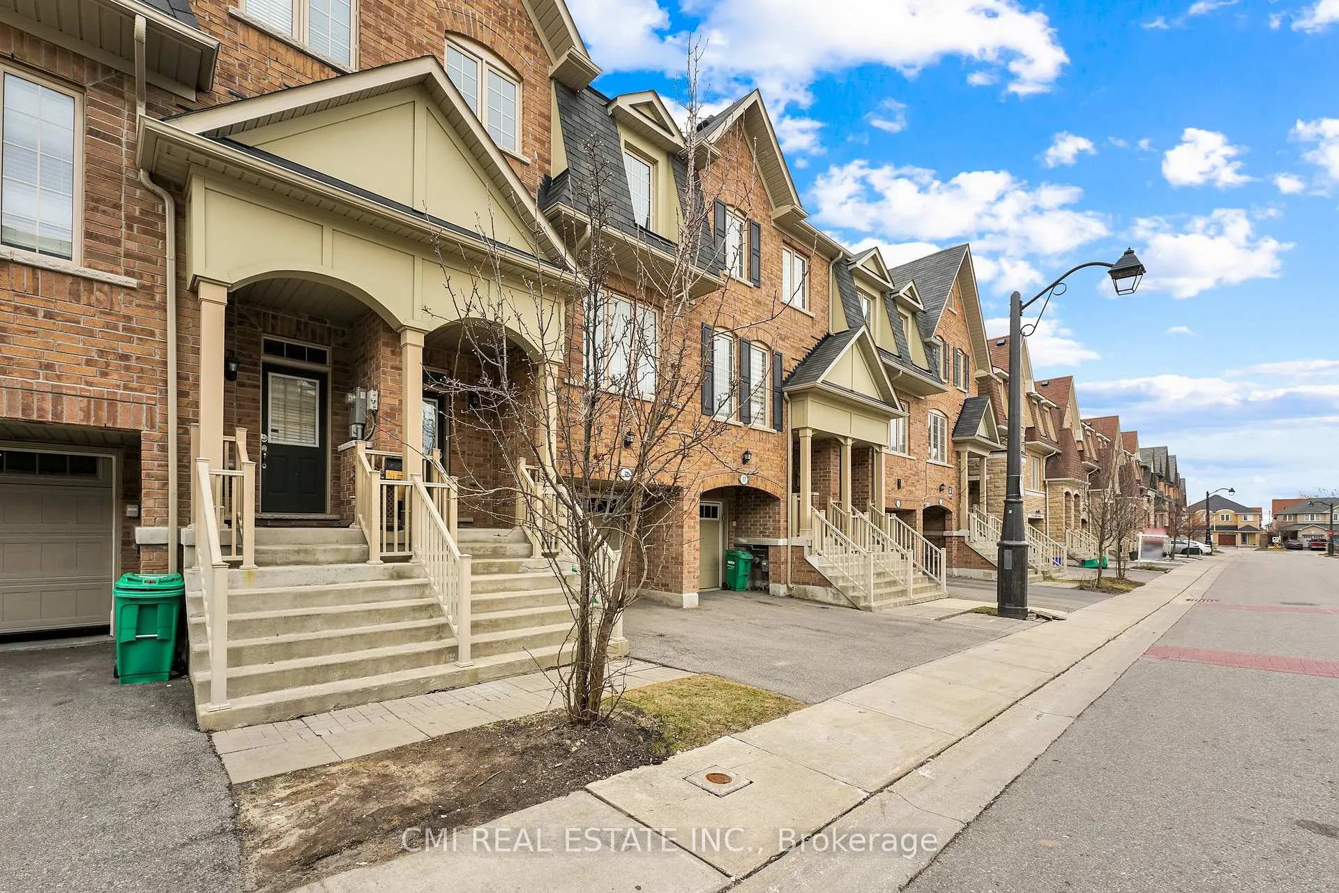 Photo 1 of 39 Sea Drifter Crescent, Brampton, Bram East — HOMEH