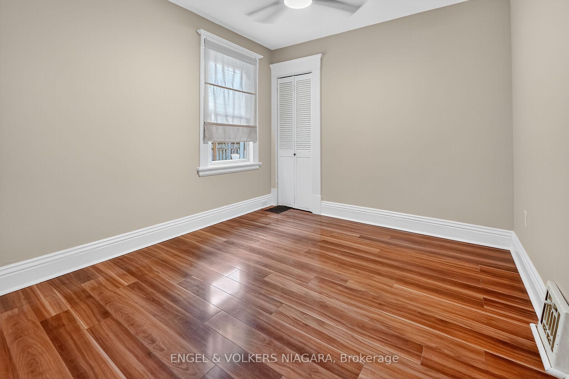 Photo 17 of 141 Cope Street, Hamilton, Homeside — HOMEH