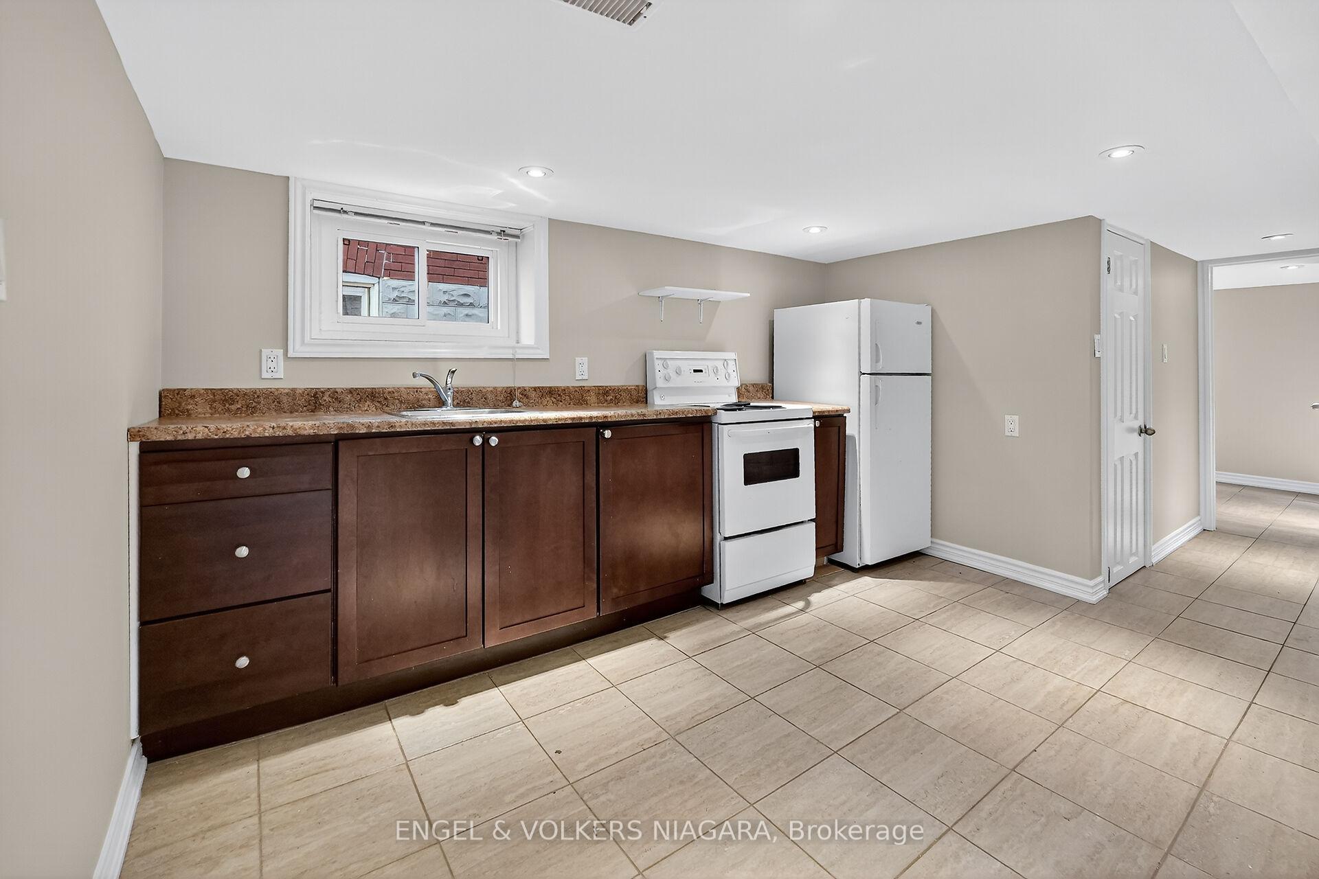 Photo 28 of 141 Cope Street, Hamilton, Homeside — HOMEH