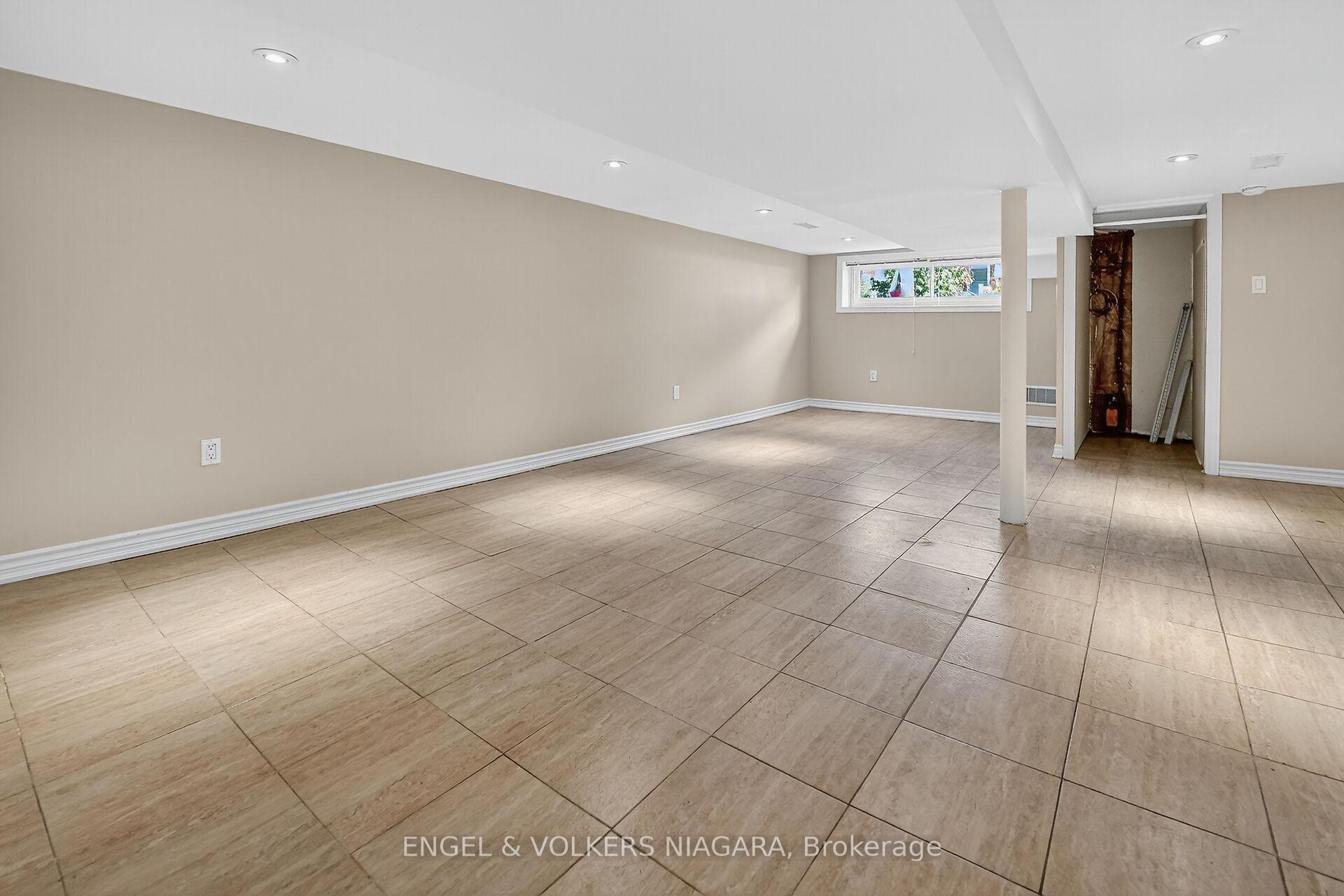 Photo 29 of 141 Cope Street, Hamilton, Homeside — HOMEH