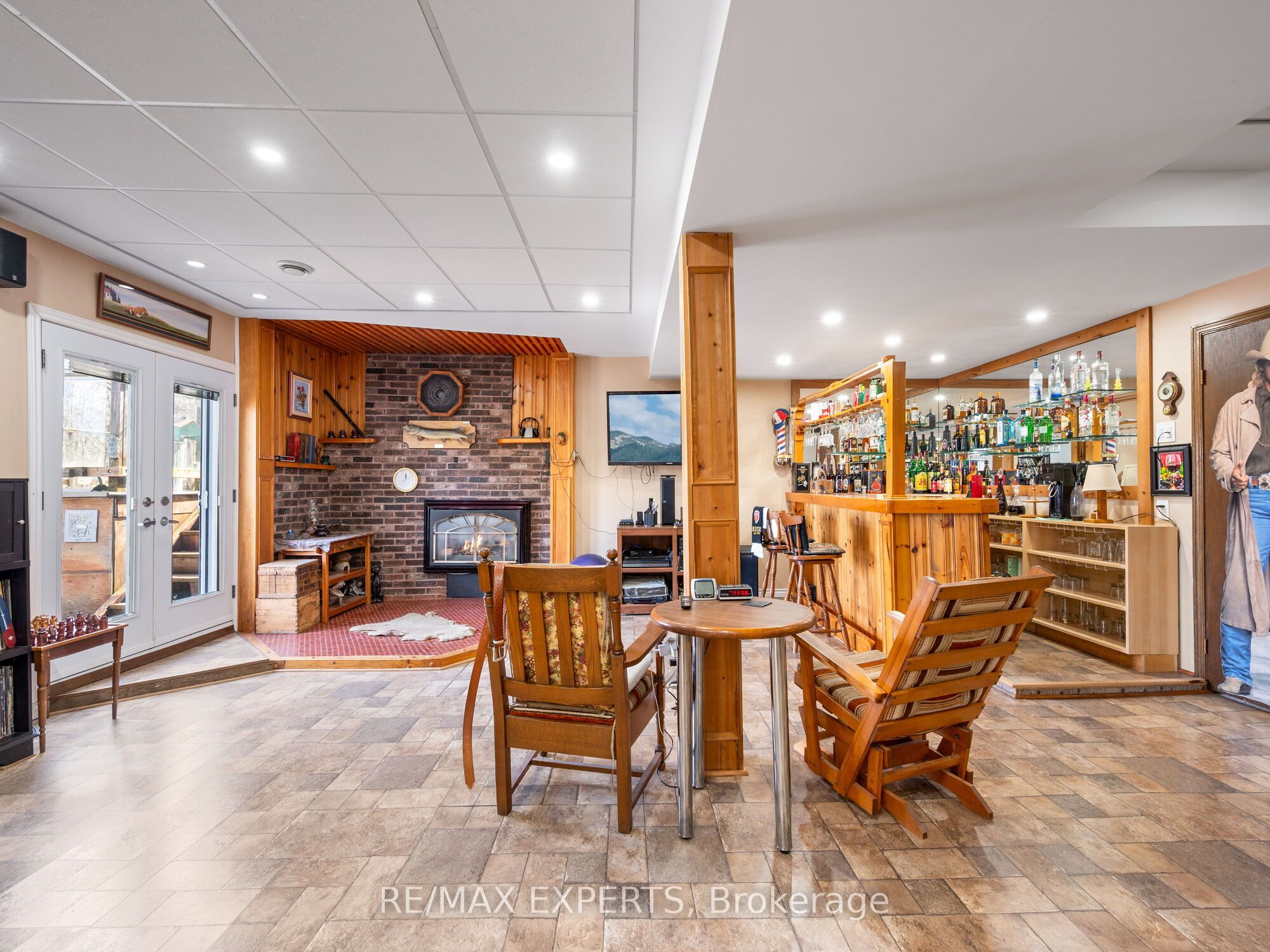Photo 31 of 215 Ridge Road, Caledon, Bolton West — HOMEH