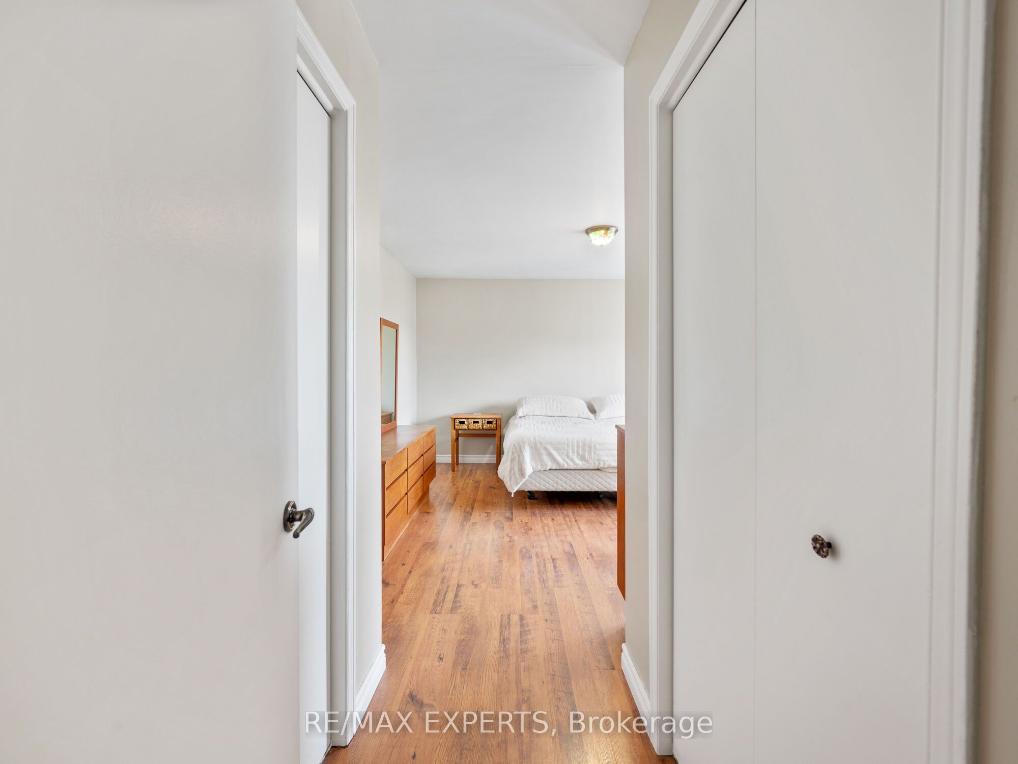 Photo 18 of 215 Ridge Road, Caledon, Bolton West — HOMEH