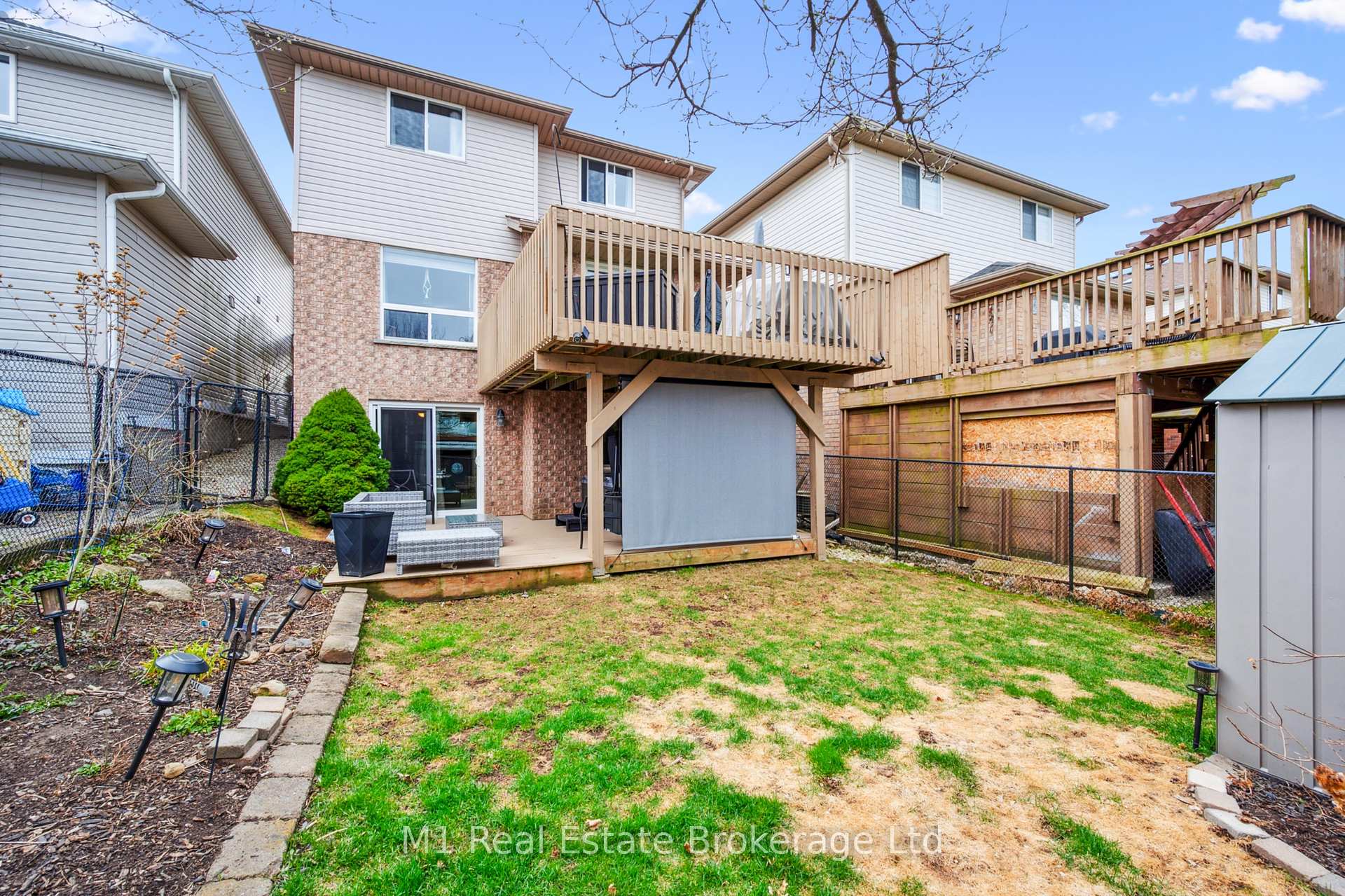 Photo 38 of 80 Doyle Drive, Guelph, Clairfields/Hanlon Business Park — HOMEH