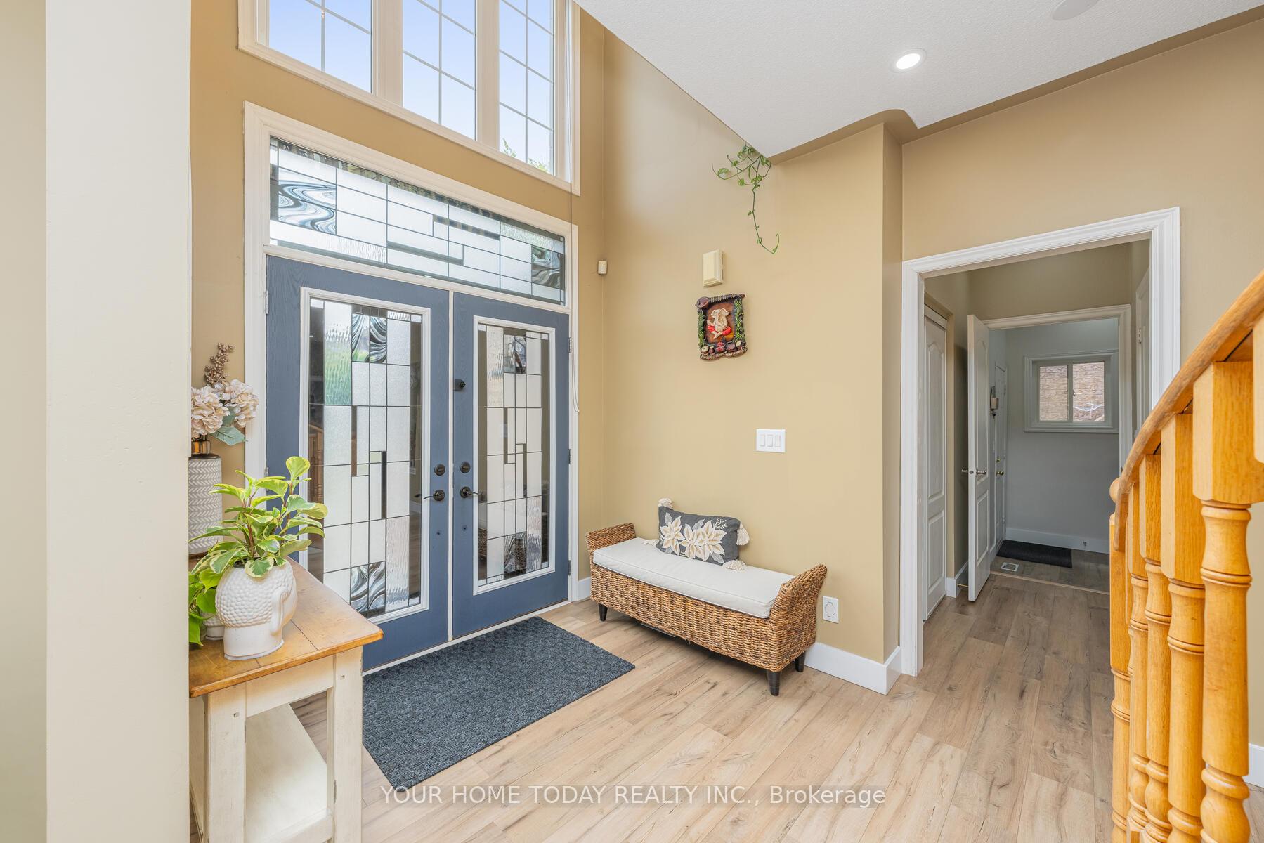 Photo 4 of 6 Callaghan Crescent, Halton Hills, Georgetown — HOMEH