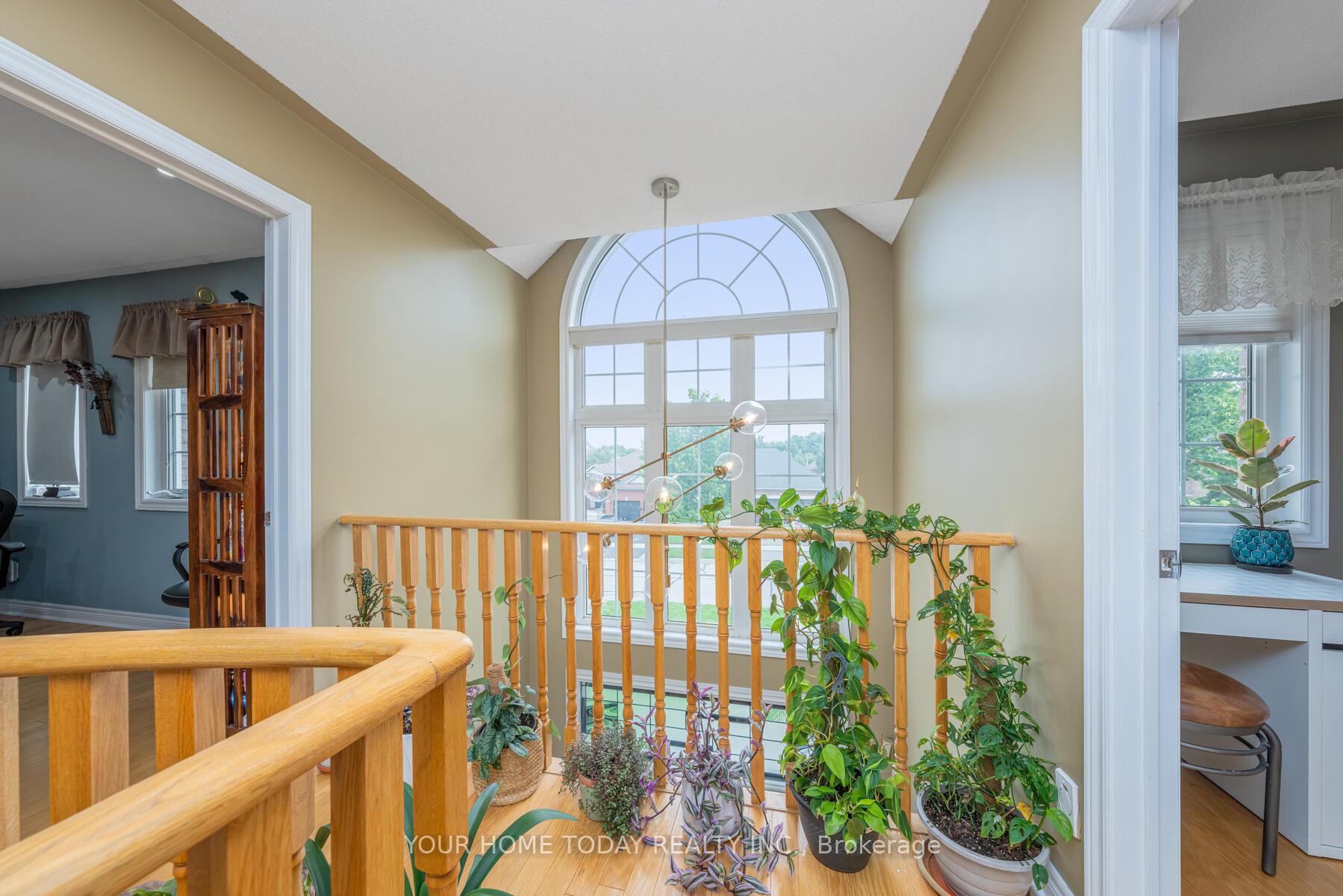 Photo 16 of 6 Callaghan Crescent, Halton Hills, Georgetown — HOMEH