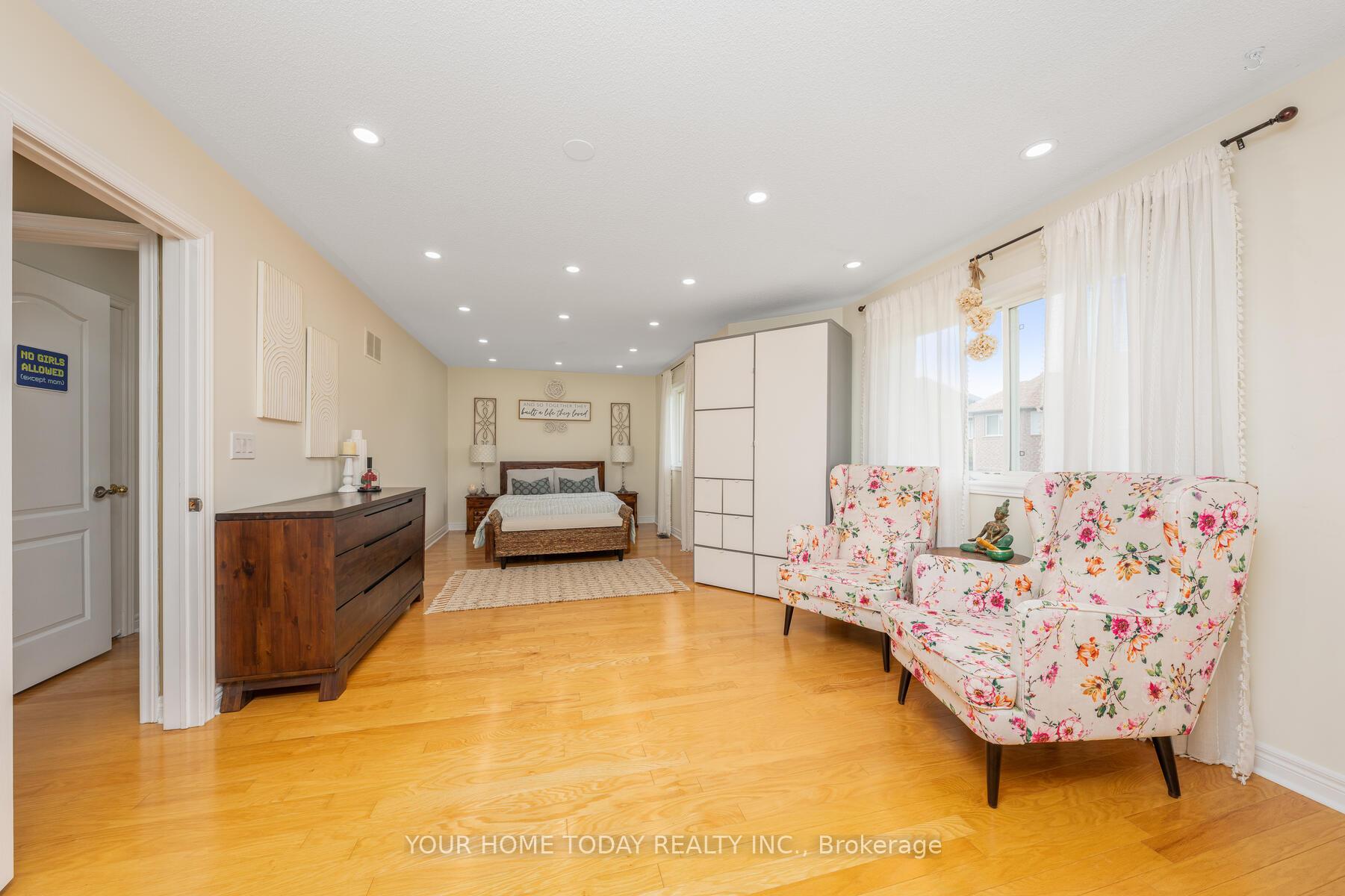 Photo 18 of 6 Callaghan Crescent, Halton Hills, Georgetown — HOMEH