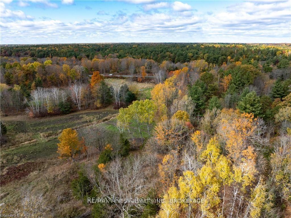 Photo 16 of 3432 Desert Lake Road, Frontenac, Frontenac South — HOMEH