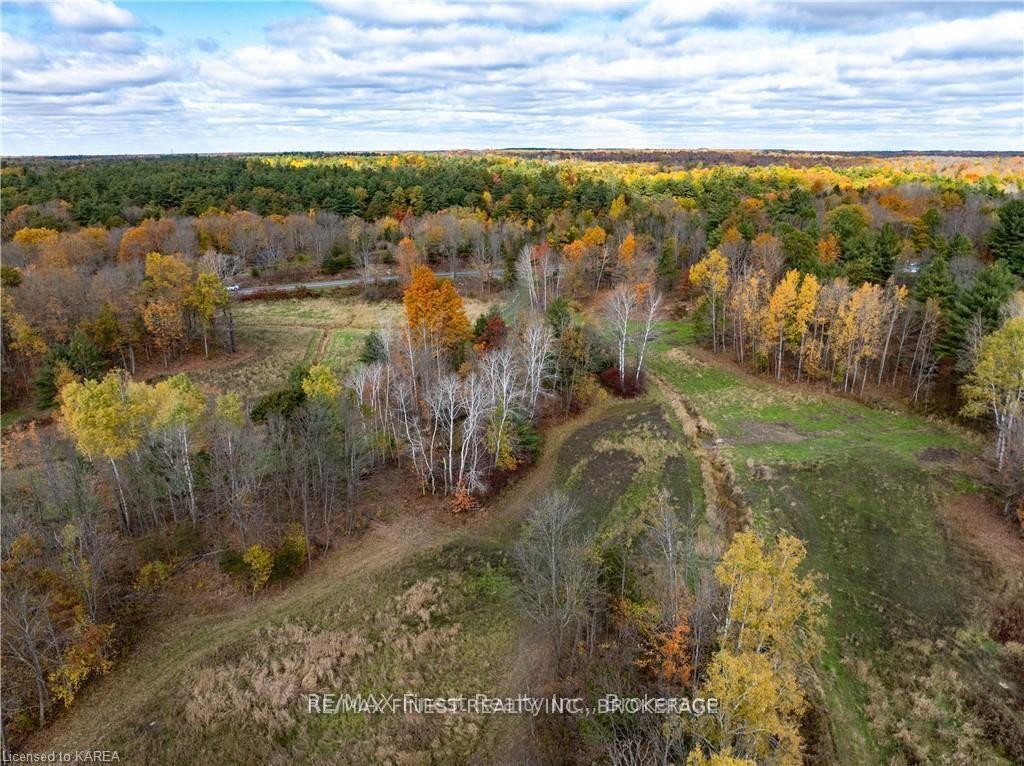 Photo 18 of 3432 Desert Lake Road, Frontenac, Frontenac South — HOMEH