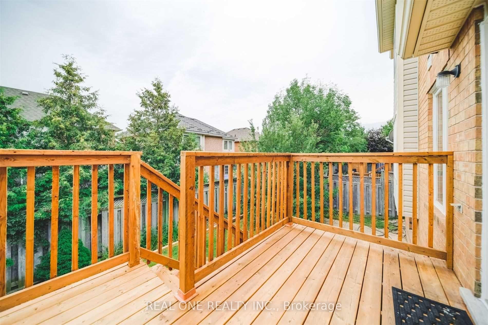 Photo 25 of 1364 Goldhawk Trail, Oakville, West Oak Trails — HOMEH