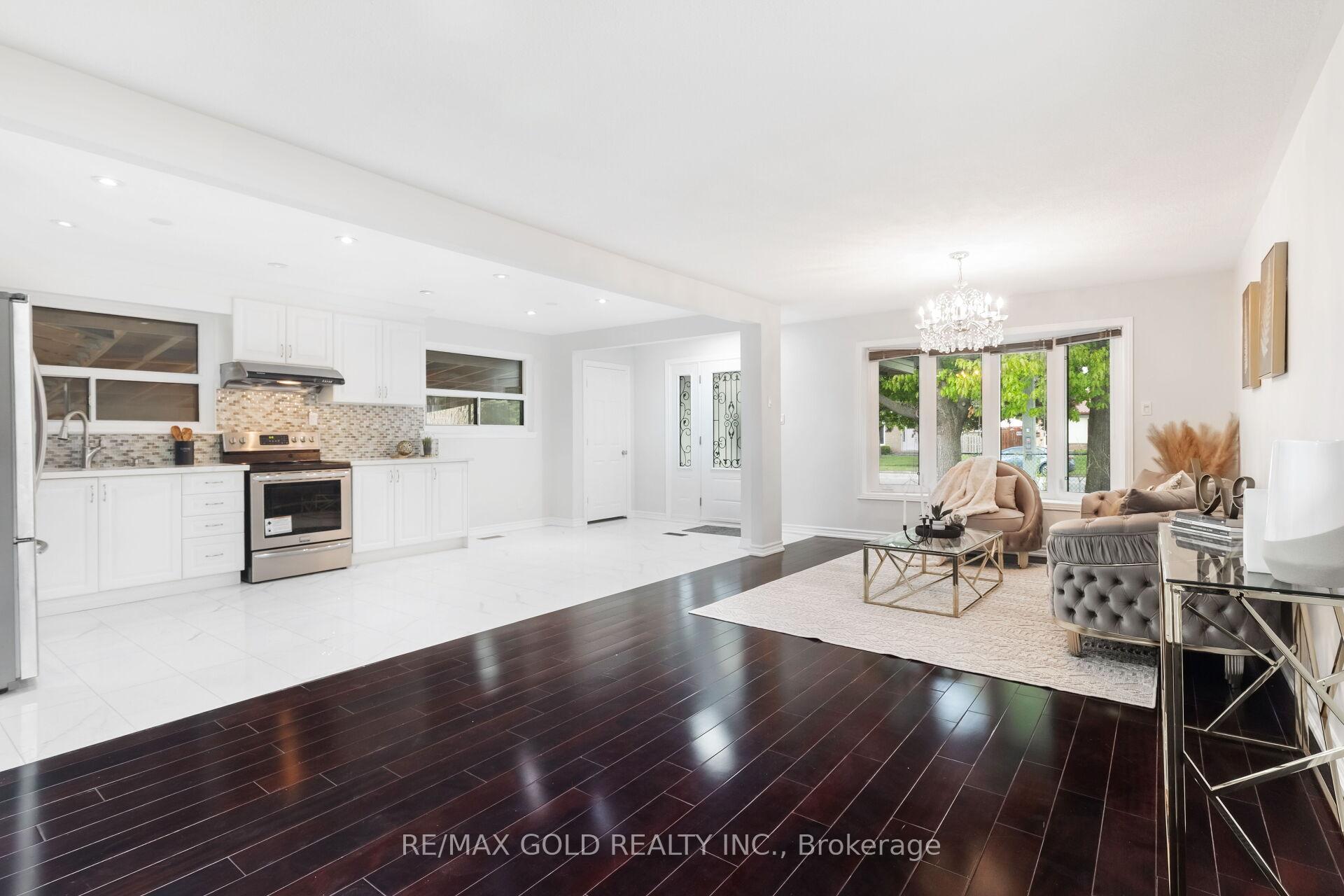 Photo 6 of 86 Rutherford Road N, Brampton, Madoc — HOMEH