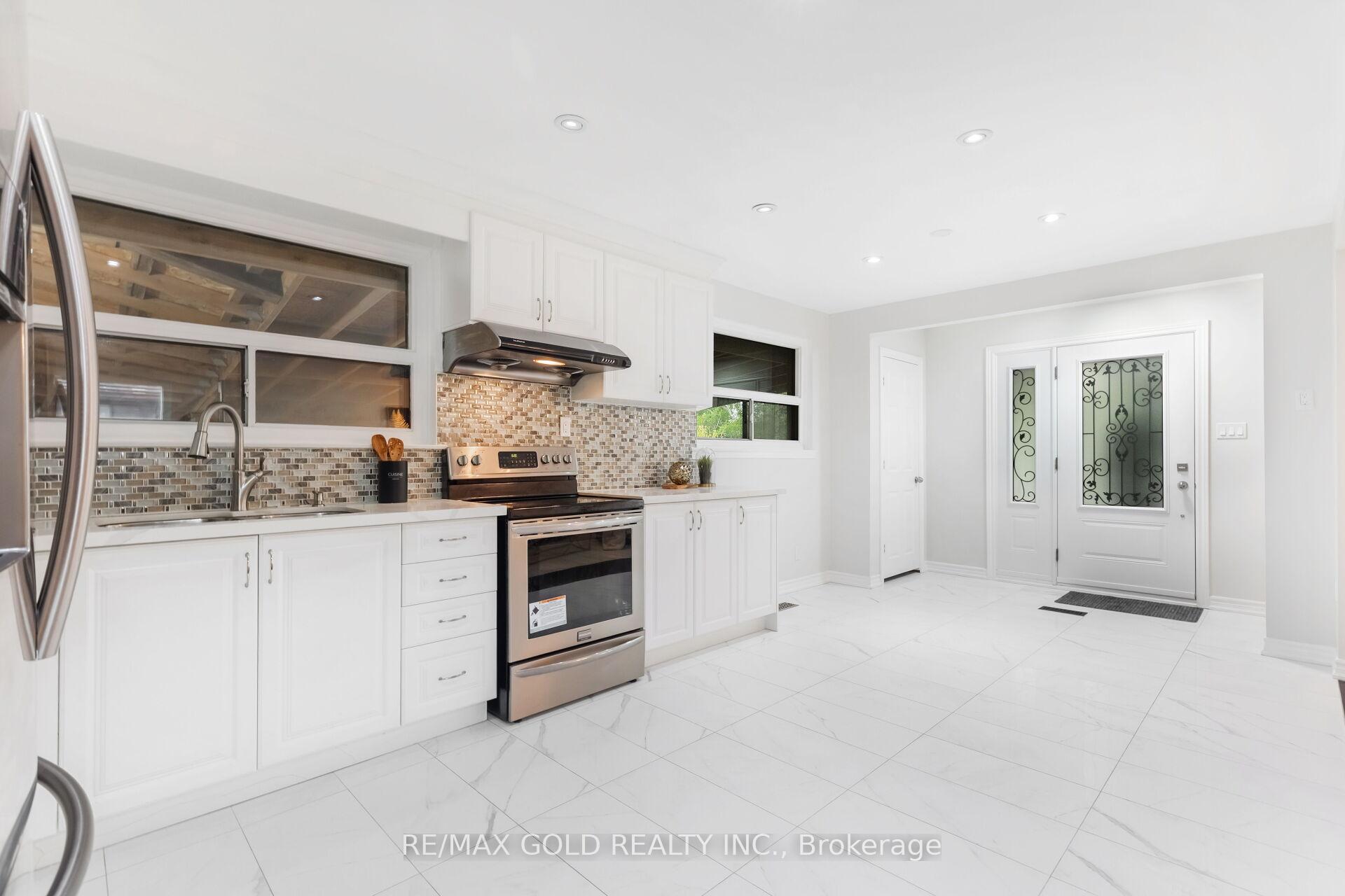 Photo 15 of 86 Rutherford Road N, Brampton, Madoc — HOMEH