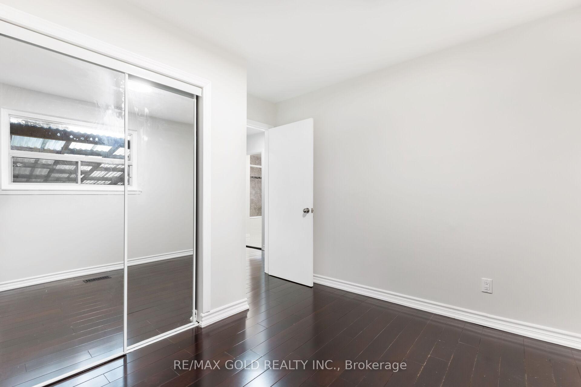 Photo 19 of 86 Rutherford Road N, Brampton, Madoc — HOMEH