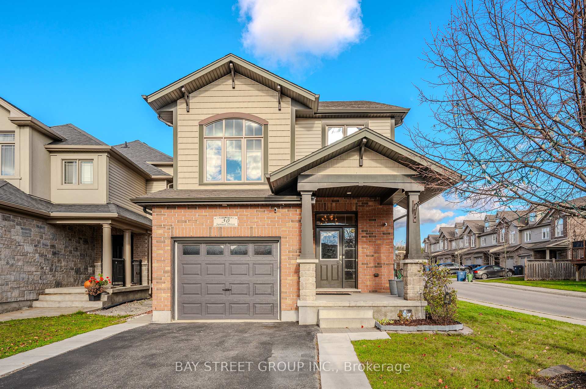 Photo 2 of 30 Samuel Drive, Guelph, Pineridge/Westminster Woods — HOMEH