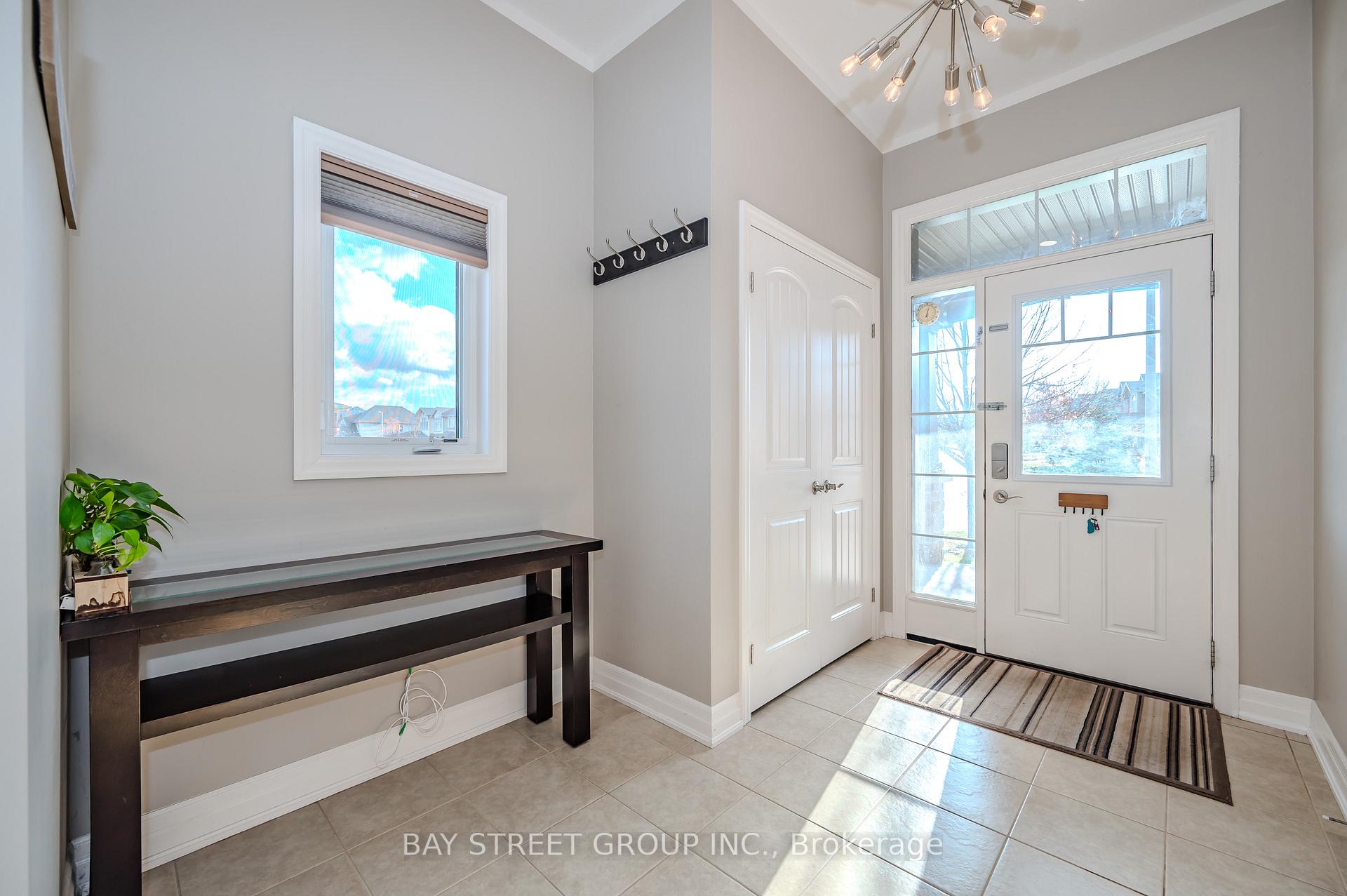 Photo 5 of 30 Samuel Drive, Guelph, Pineridge/Westminster Woods — HOMEH