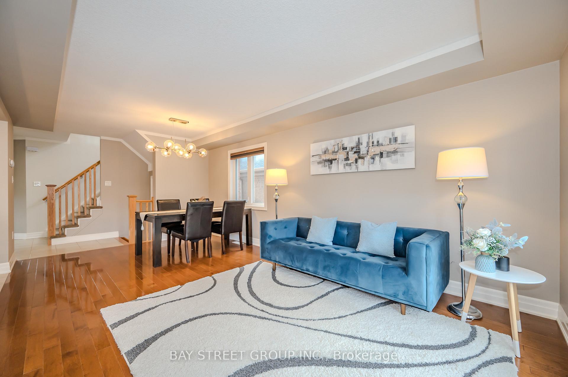 Photo 8 of 30 Samuel Drive, Guelph, Pineridge/Westminster Woods — HOMEH