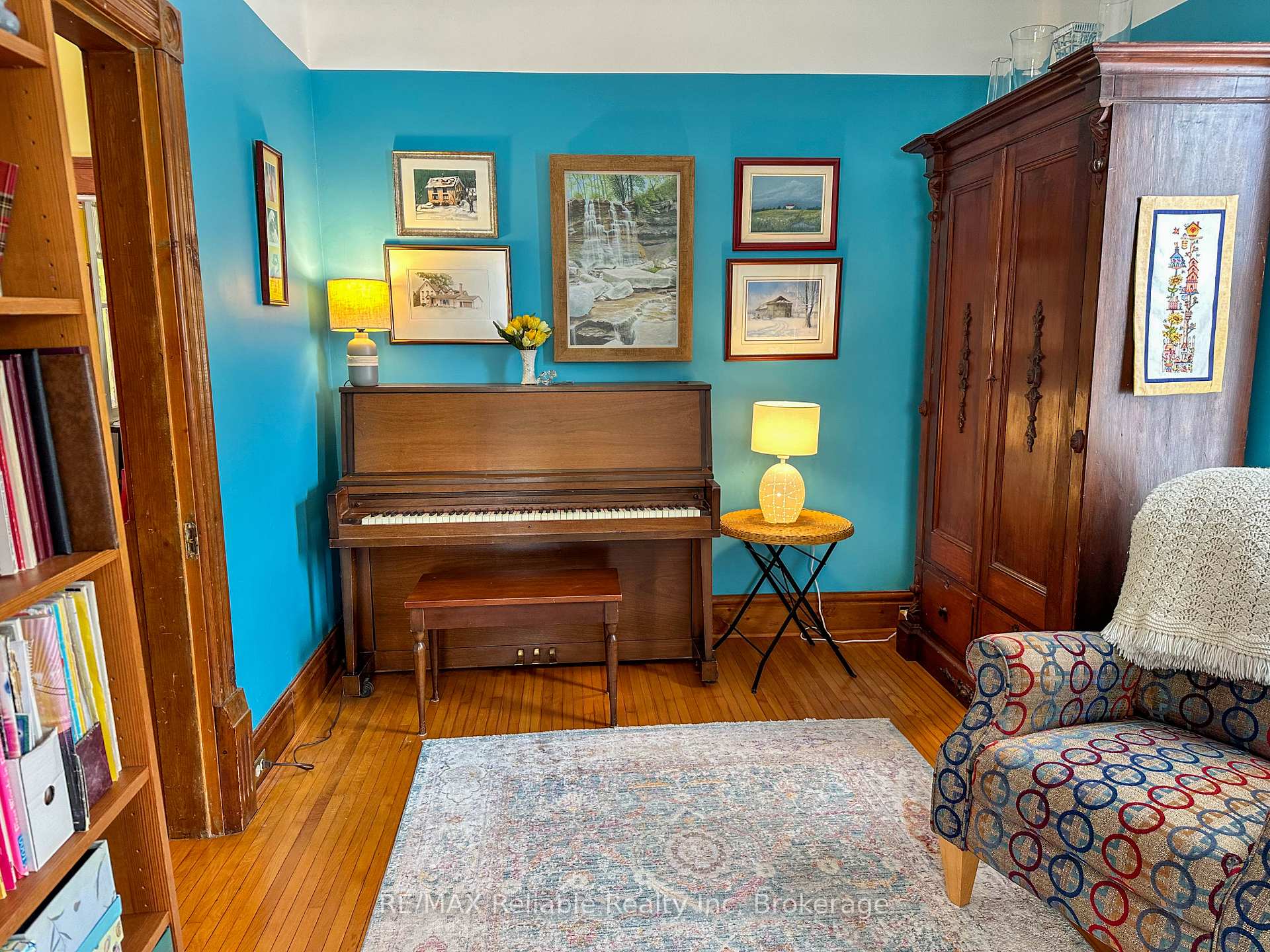 Photo 16 of 167 King Street, Bluewater, Hensall — HOMEH
