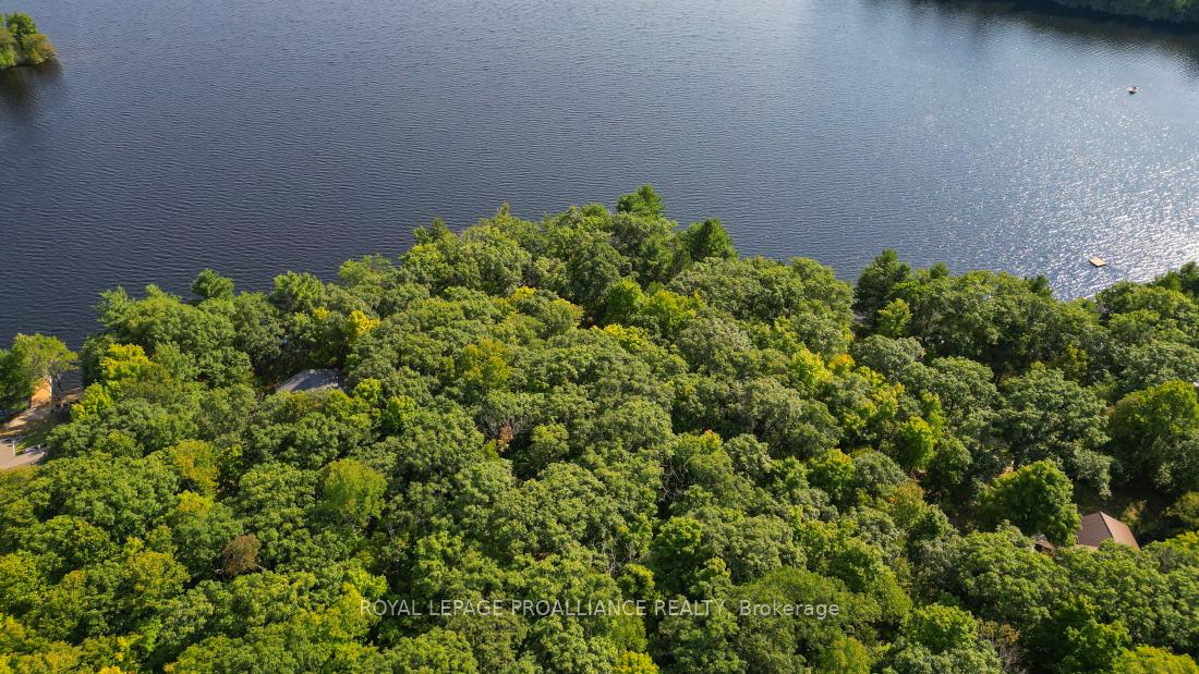 Photo 8 of 1083 Lindey Lane, Frontenac, Frontenac North — HOMEH