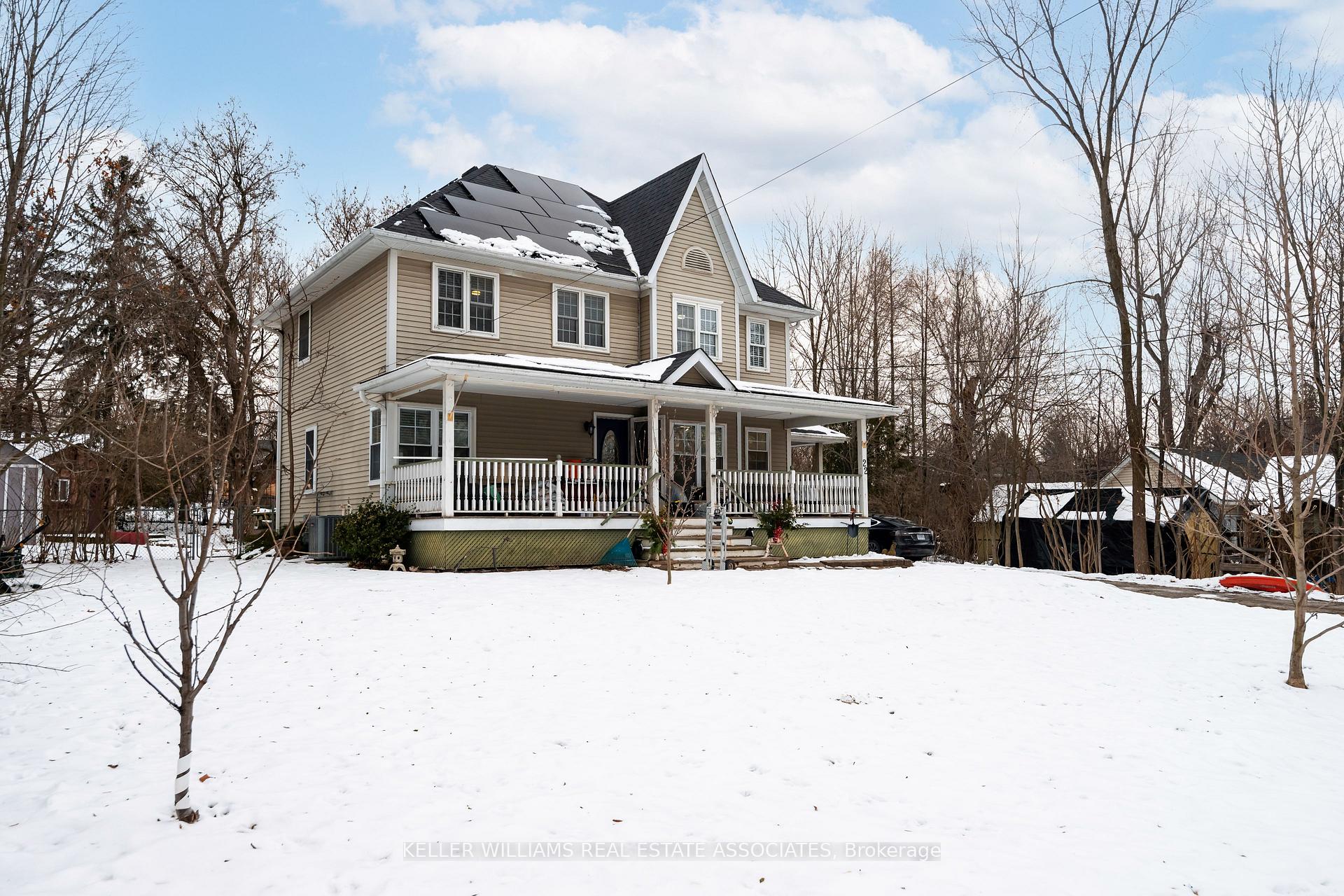 Photo 2 of 22 Mountain Street, Halton Hills, Glen Williams — HOMEH