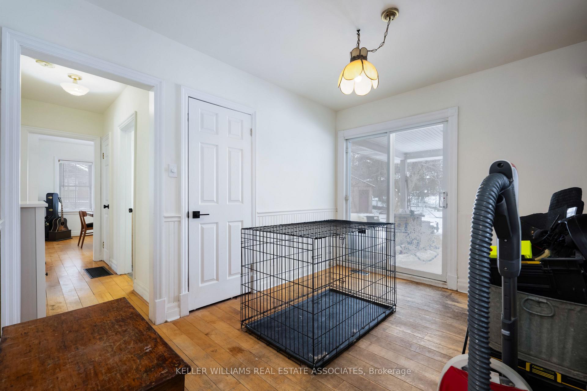 Photo 17 of 22 Mountain Street, Halton Hills, Glen Williams — HOMEH