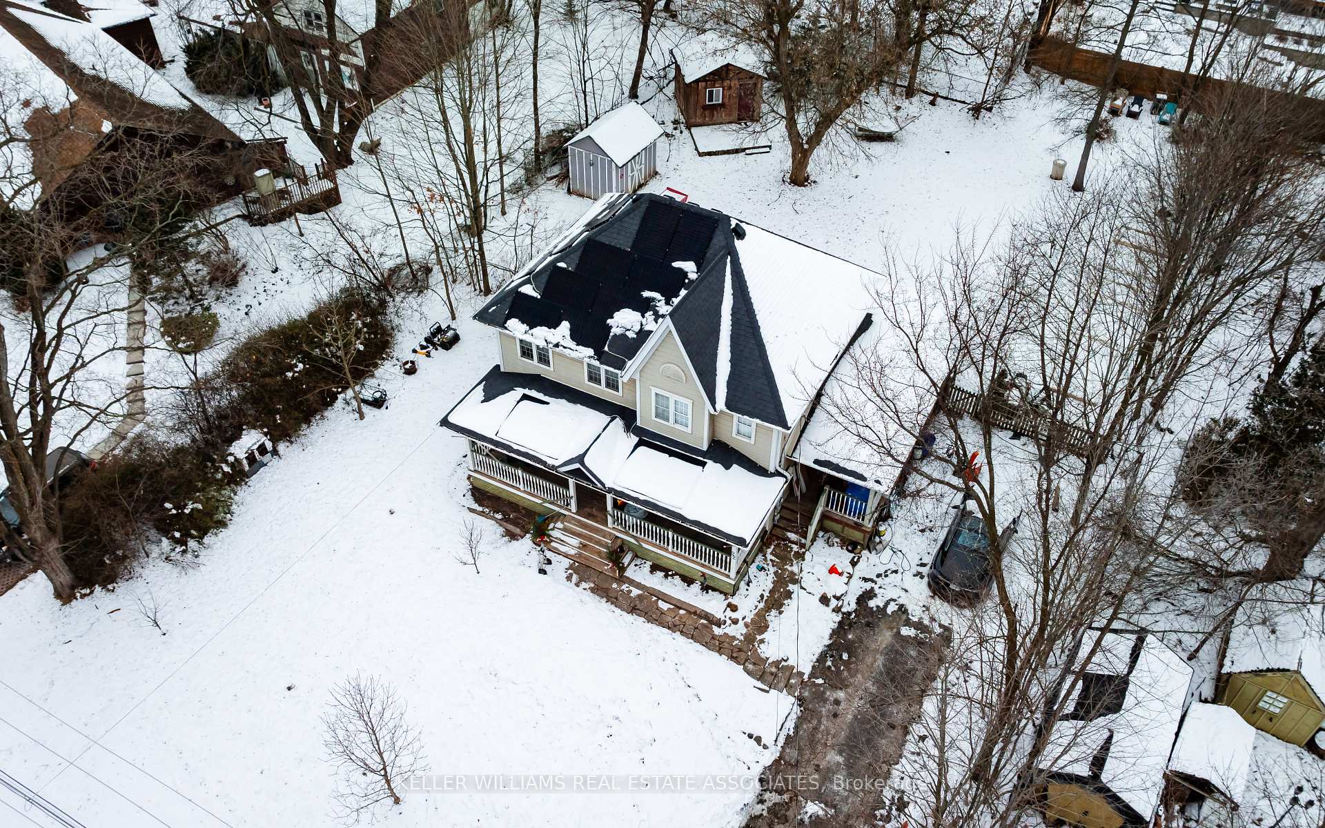 Photo 32 of 22 Mountain Street, Halton Hills, Glen Williams — HOMEH