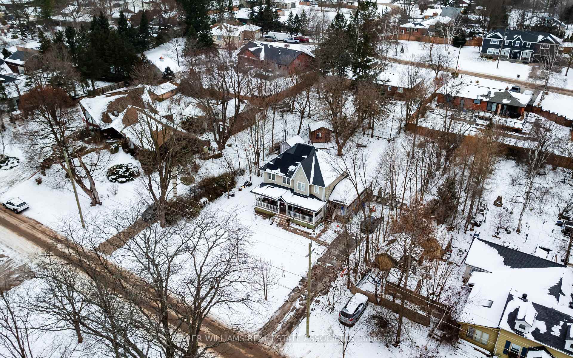 Photo 34 of 22 Mountain Street, Halton Hills, Glen Williams — HOMEH