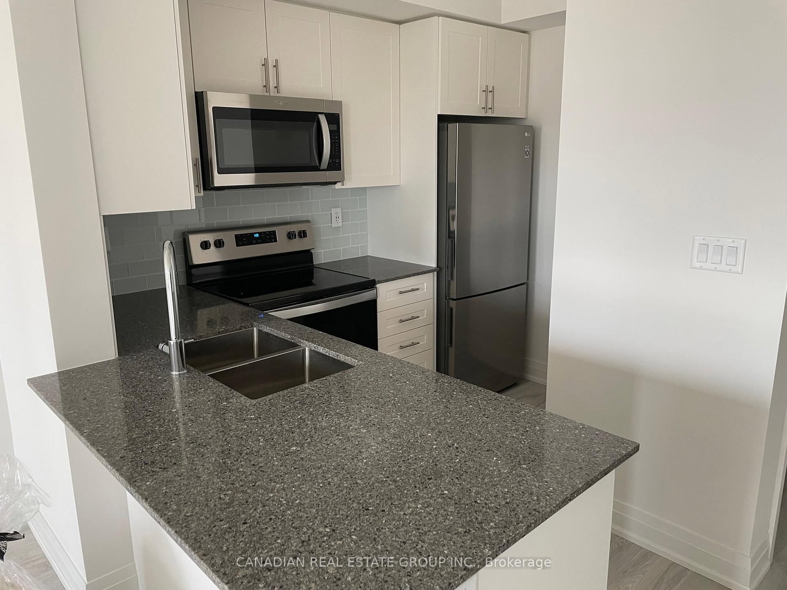 Photo 2 of Unit 618, 9700 Ninth Line, Markham, Greensborough — HOMEH