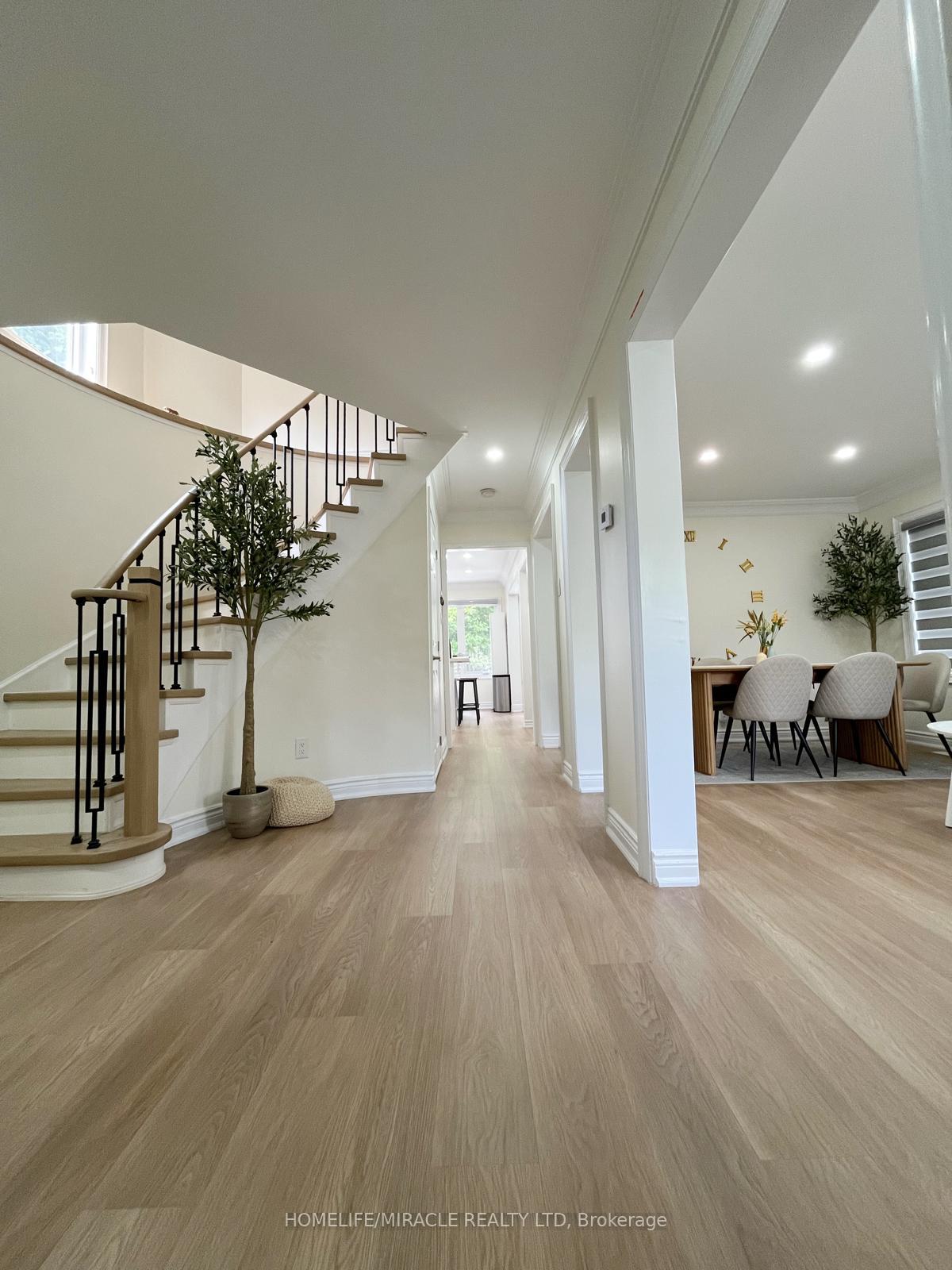 Front of 18 Killarney Court