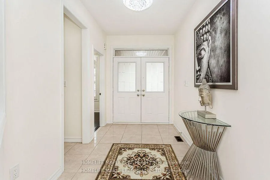 Front of 11 Cloverhaven Road