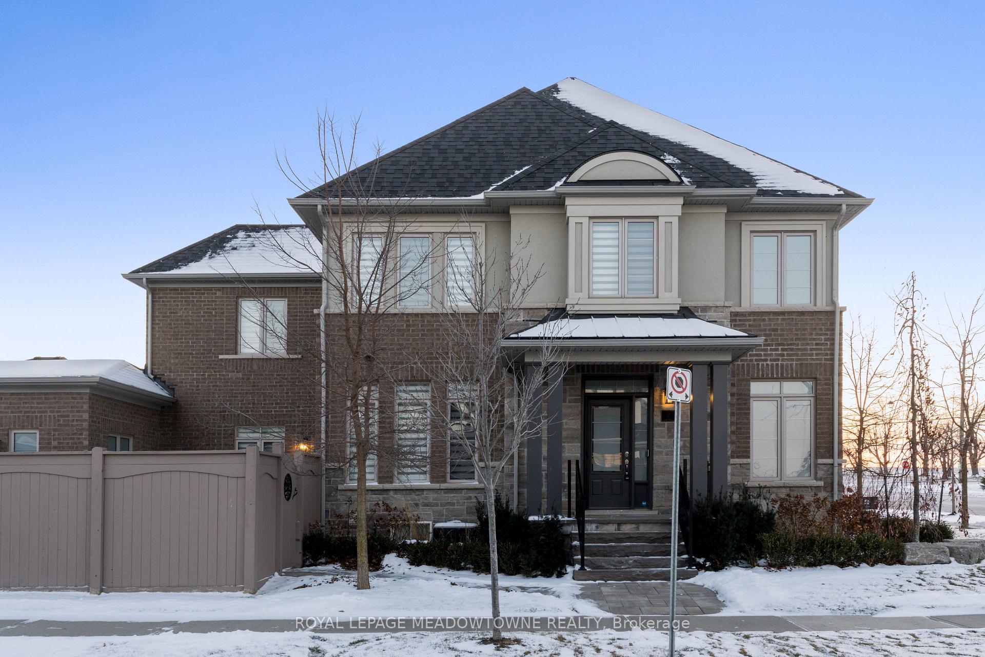 Photo 2 of 2 Sierra Crescent, Halton Hills, Georgetown — HOMEH