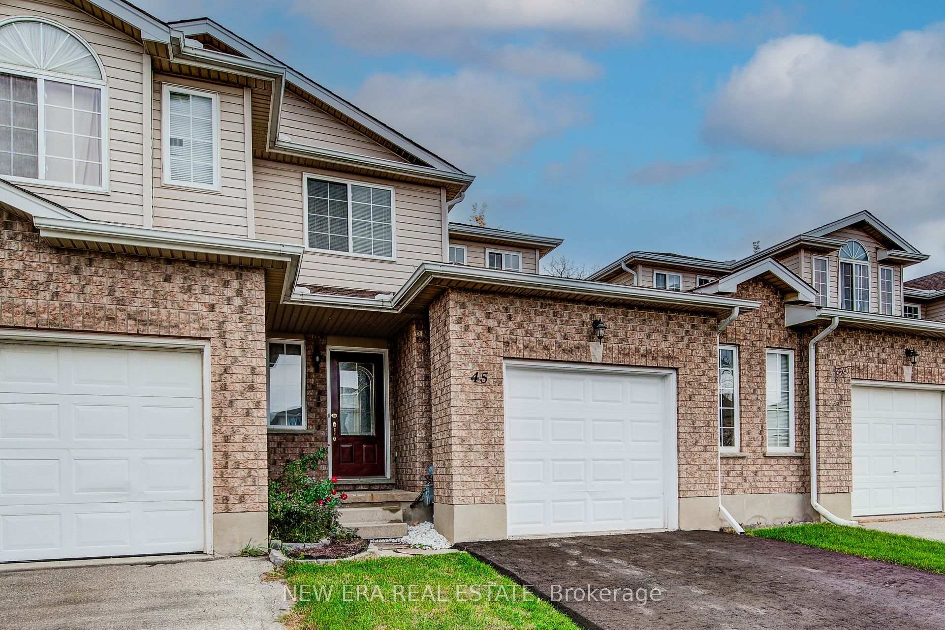 Photo 3 of 45 Critcher Avenue, Cambridge — HOMEH