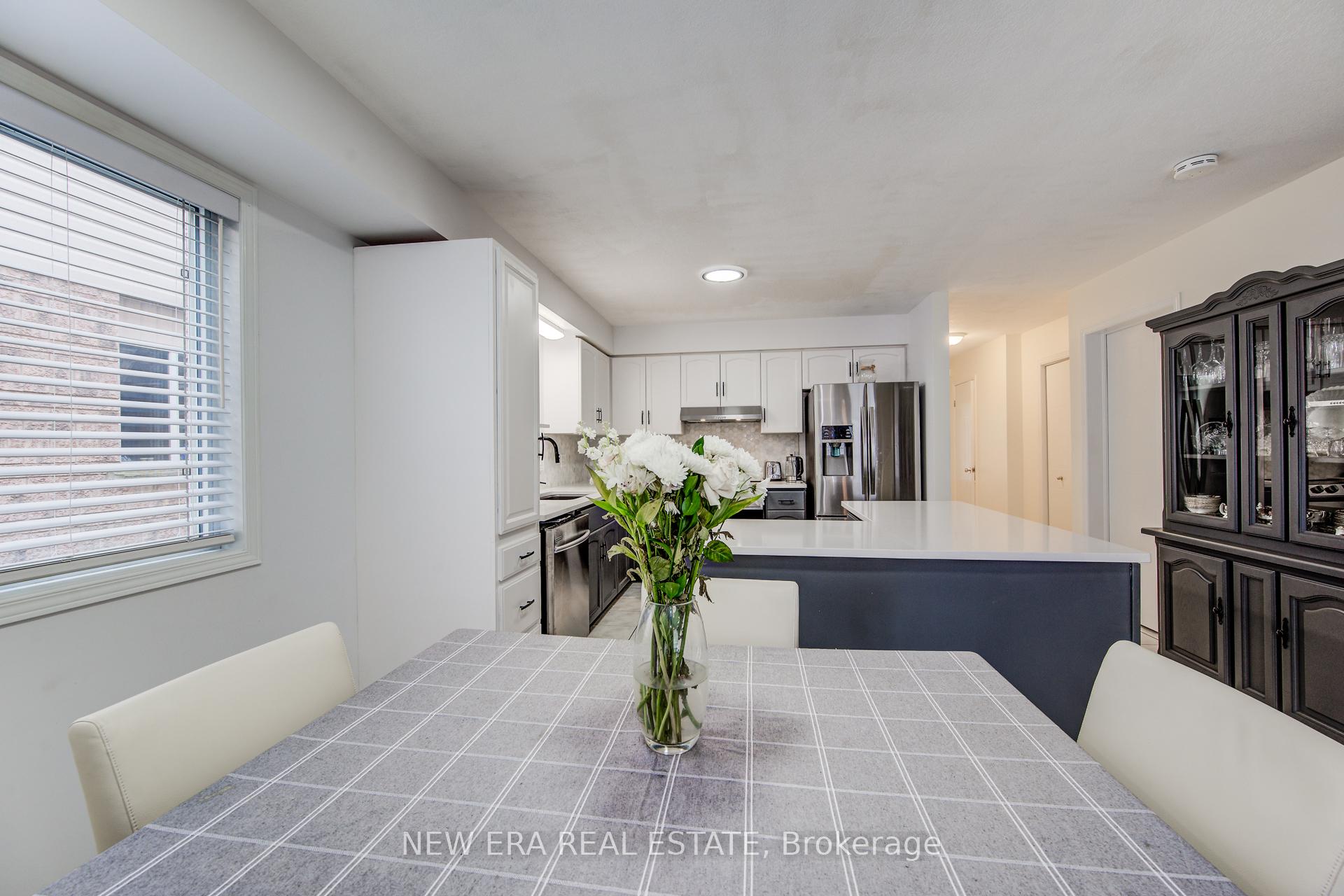 Photo 13 of 45 Critcher Avenue, Cambridge — HOMEH