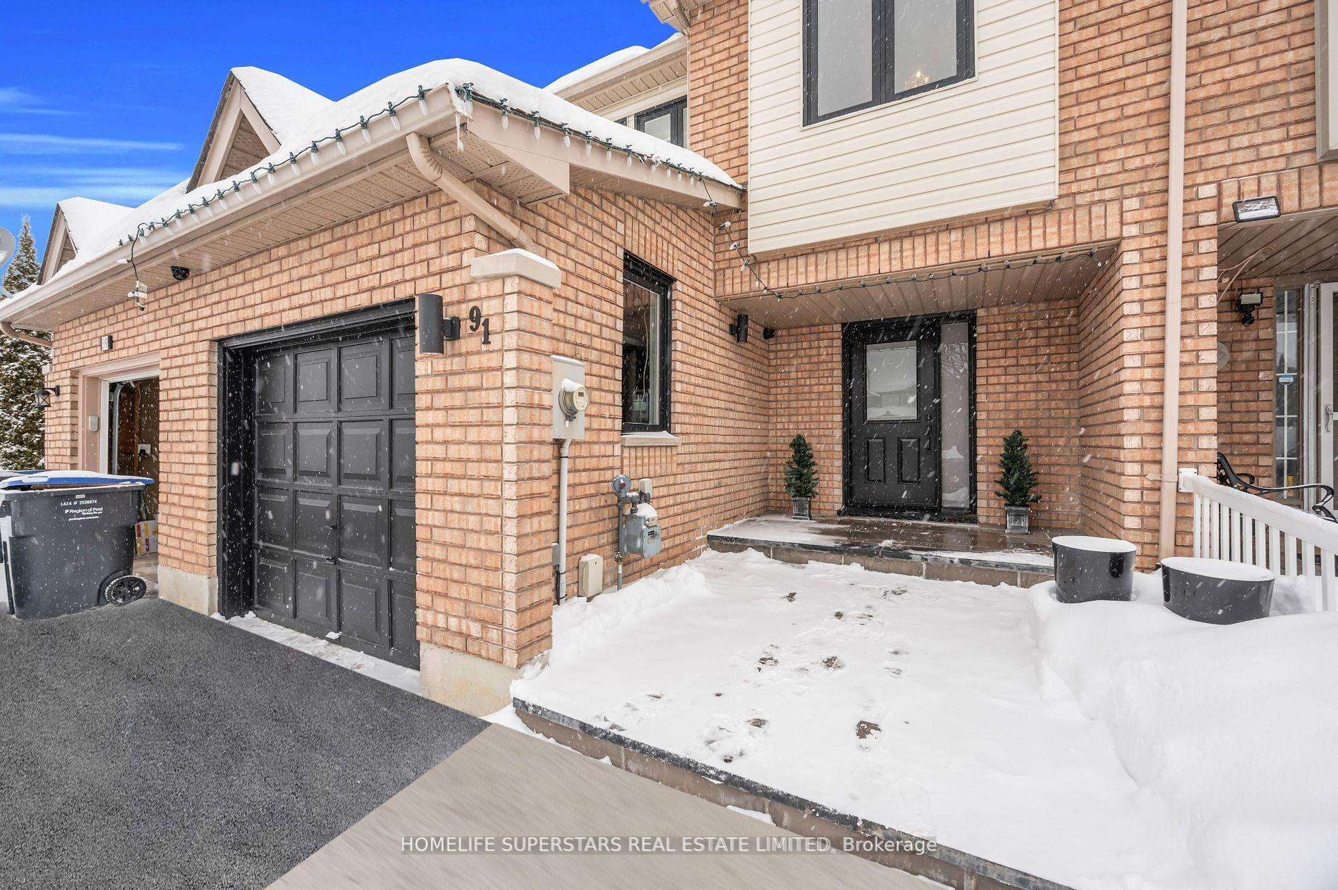 Front of 91 Hanton Crescent