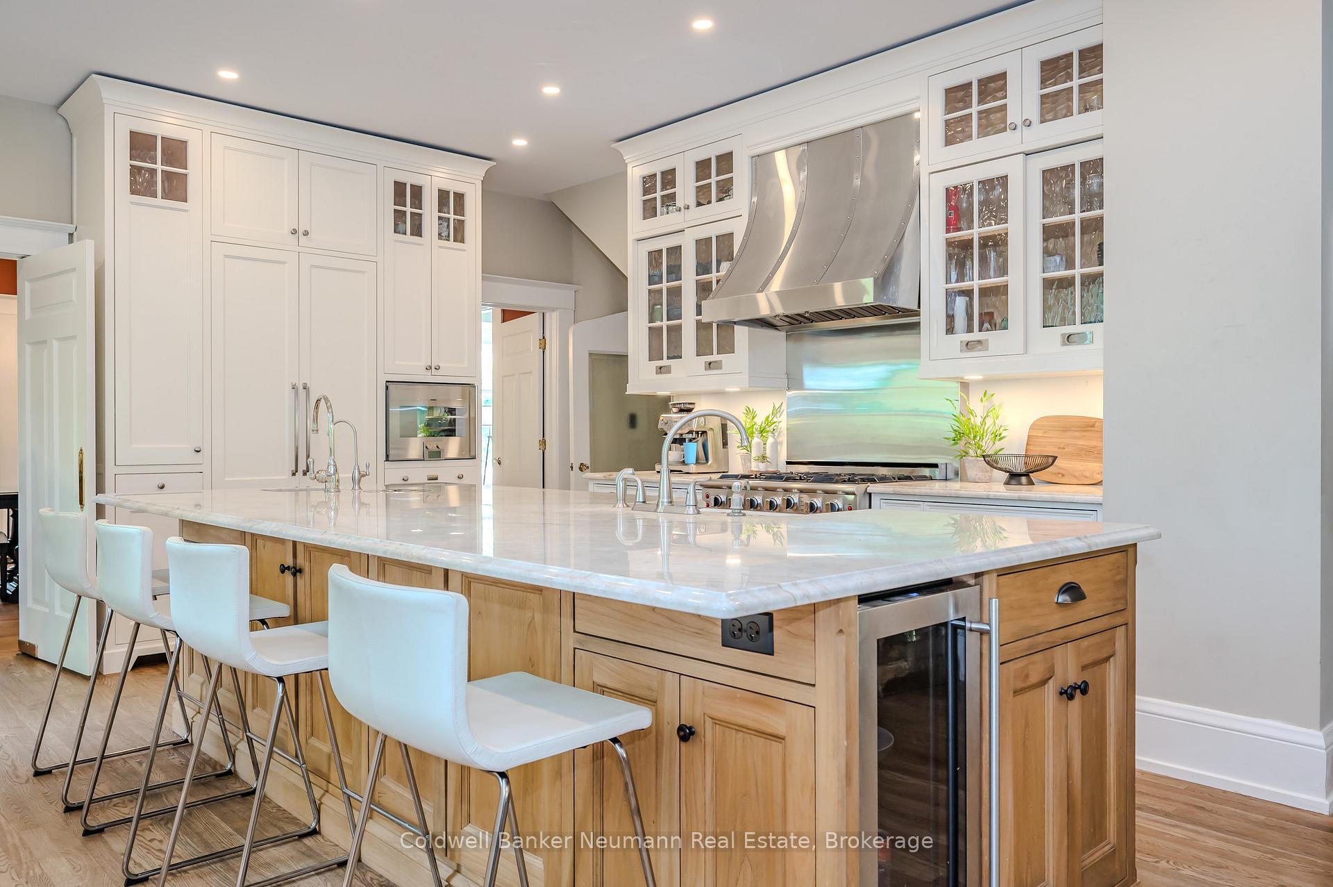 Photo 9 of 35 Queen Street, Guelph, St. George's — HOMEH