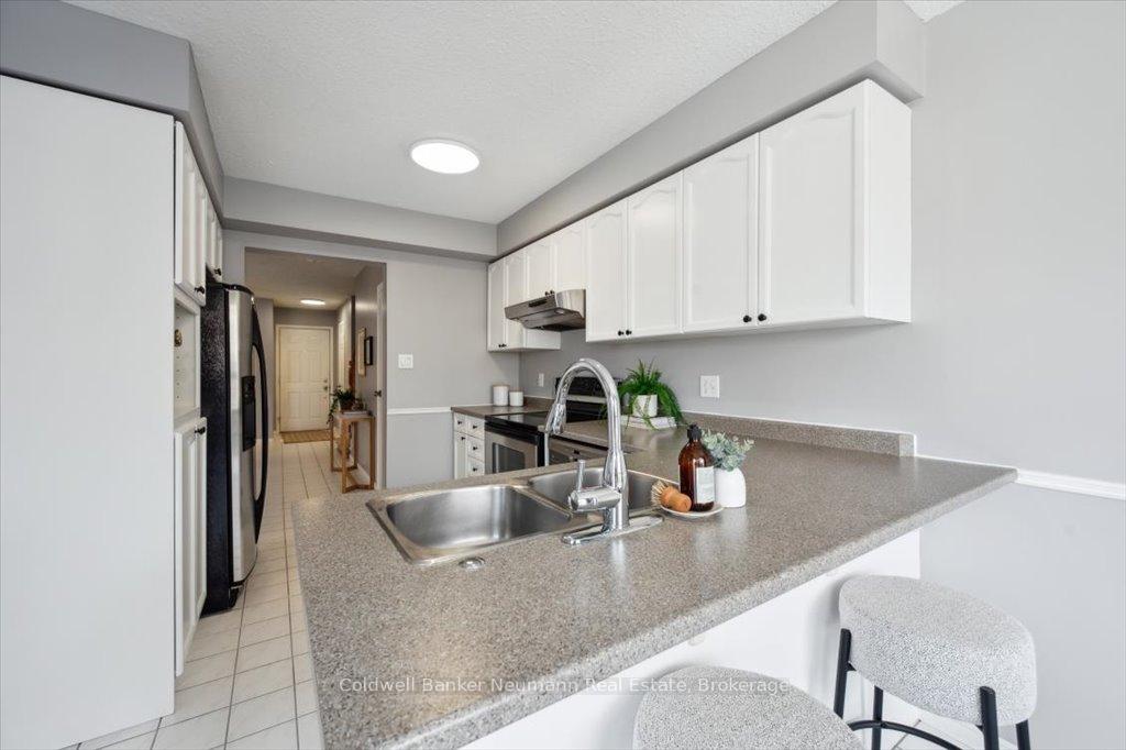 Photo 16 of 50 Chesterton Lane, Guelph, Grange Road — HOMEH