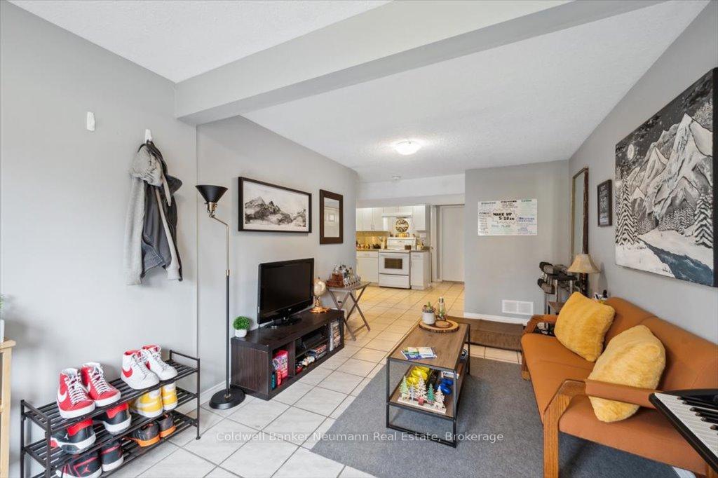 Photo 28 of 50 Chesterton Lane, Guelph, Grange Road — HOMEH
