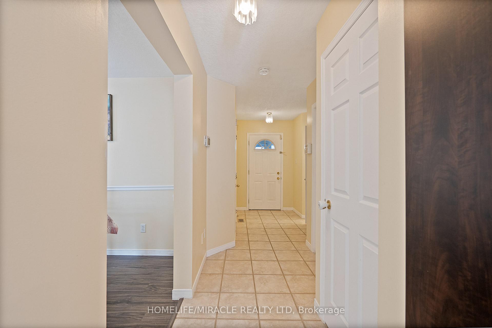 Photo 7 of 59 Deerpath Drive, Guelph, Willow West/Sugarbush/West Acres — HOMEH