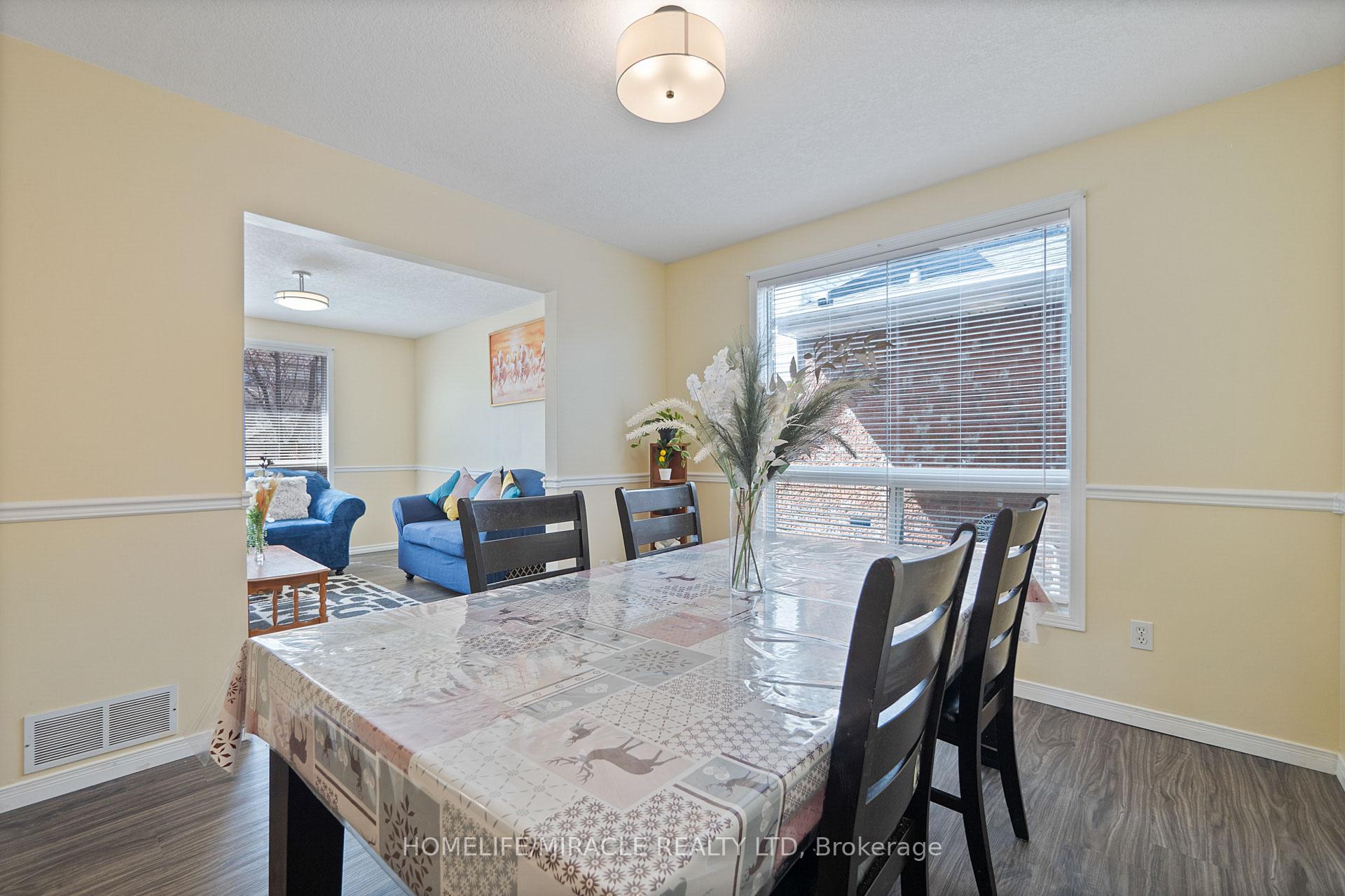 Photo 10 of 59 Deerpath Drive, Guelph, Willow West/Sugarbush/West Acres — HOMEH