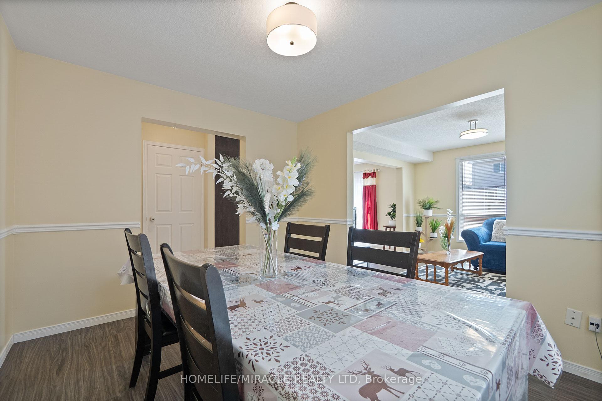 Photo 11 of 59 Deerpath Drive, Guelph, Willow West/Sugarbush/West Acres — HOMEH