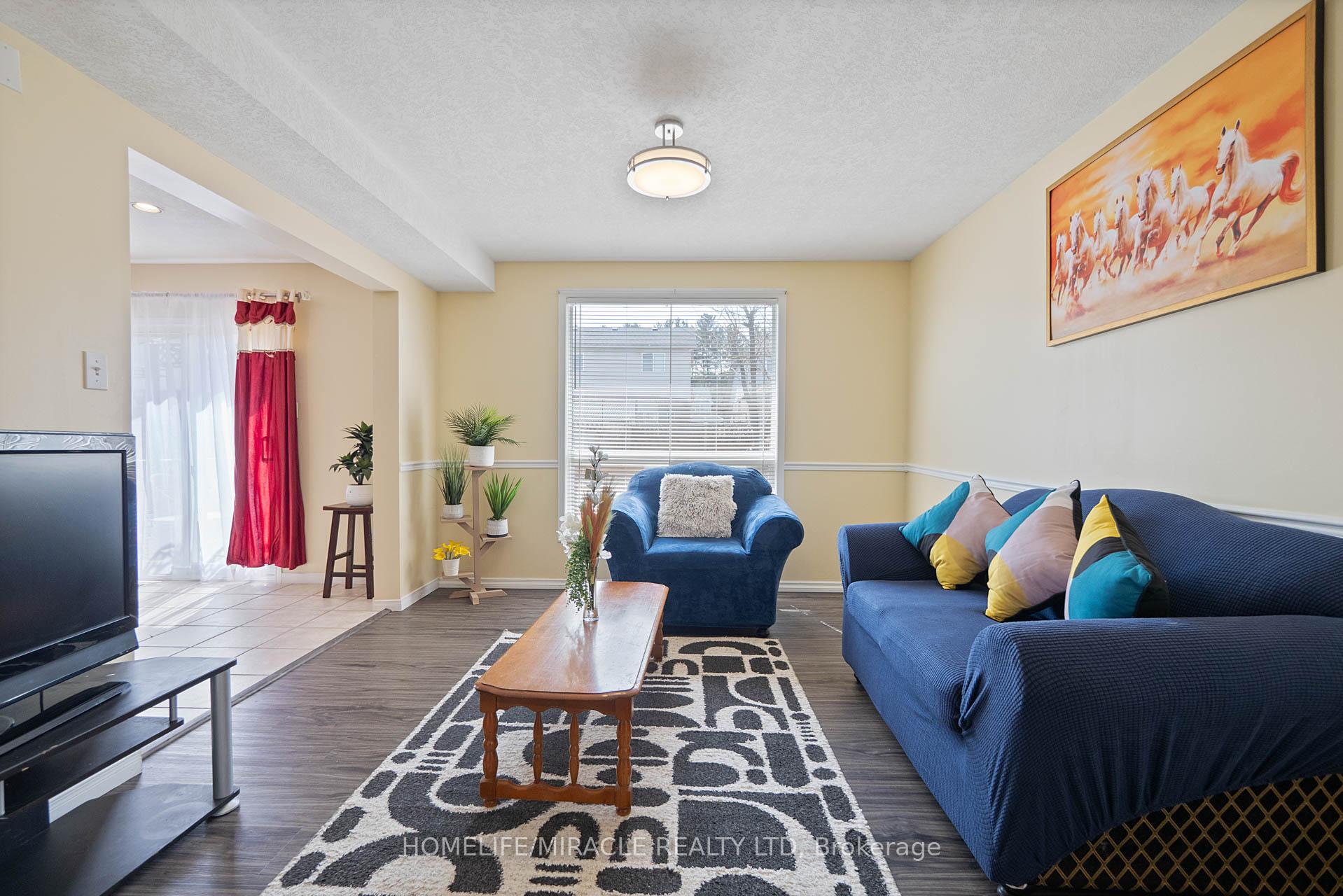 Photo 12 of 59 Deerpath Drive, Guelph, Willow West/Sugarbush/West Acres — HOMEH
