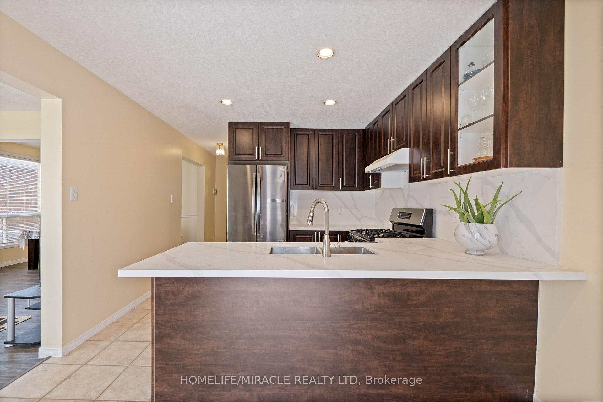 Photo 18 of 59 Deerpath Drive, Guelph, Willow West/Sugarbush/West Acres — HOMEH