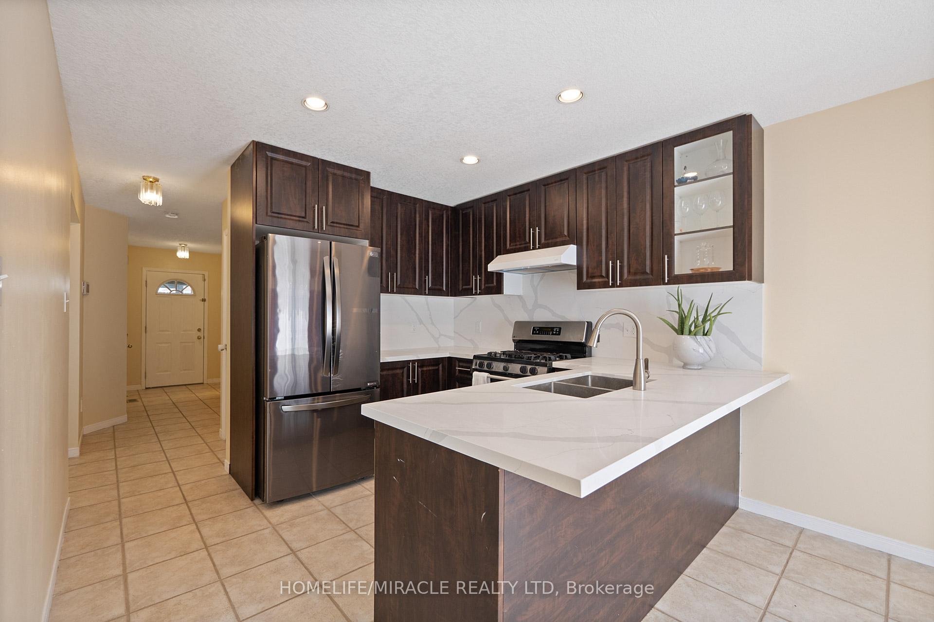 Photo 19 of 59 Deerpath Drive, Guelph, Willow West/Sugarbush/West Acres — HOMEH