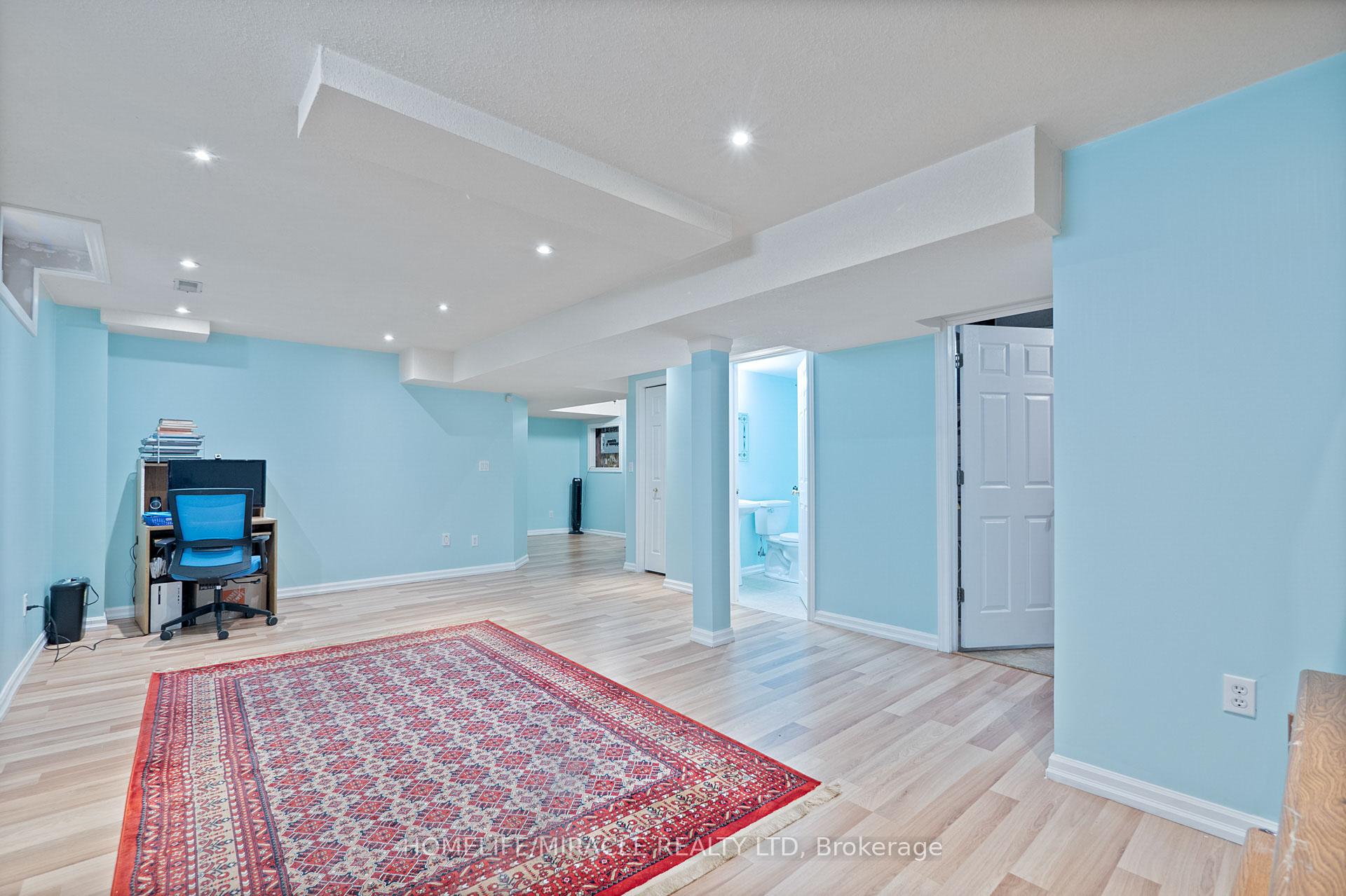 Photo 39 of 59 Deerpath Drive, Guelph, Willow West/Sugarbush/West Acres — HOMEH