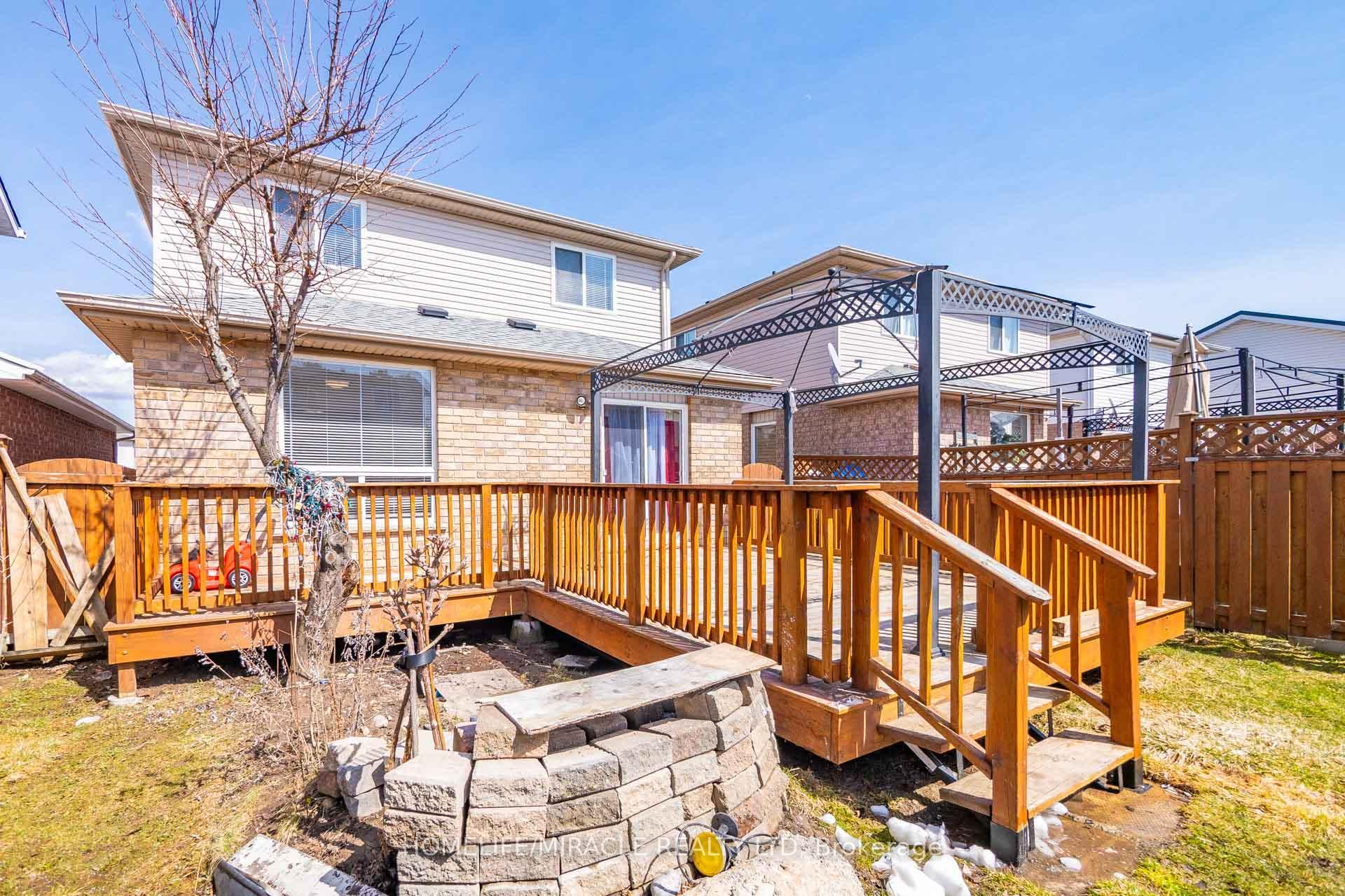 Photo 46 of 59 Deerpath Drive, Guelph, Willow West/Sugarbush/West Acres — HOMEH