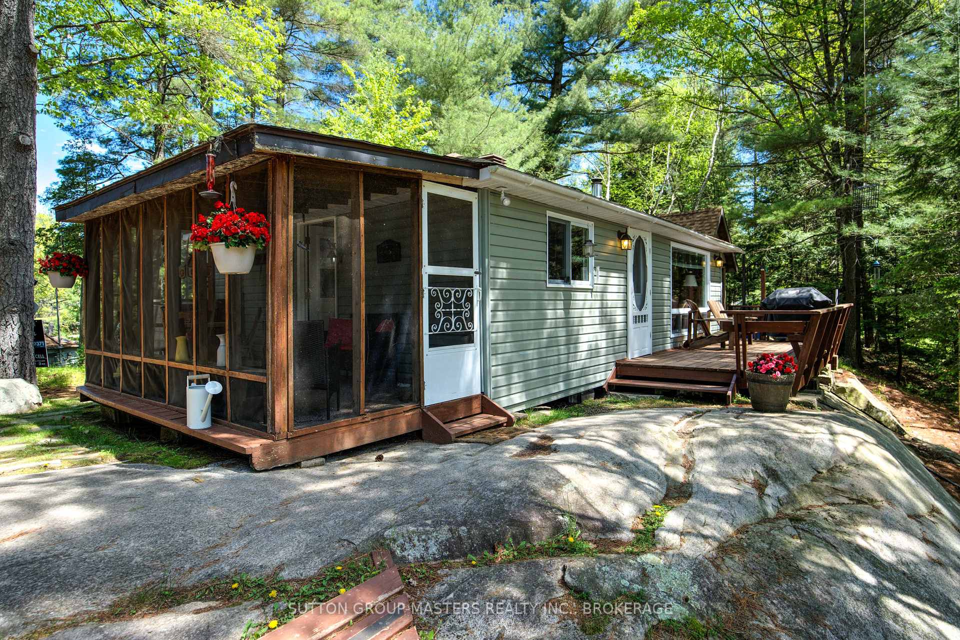 Photo 2 of 1145 Pine Path, Frontenac, Frontenac North — HOMEH