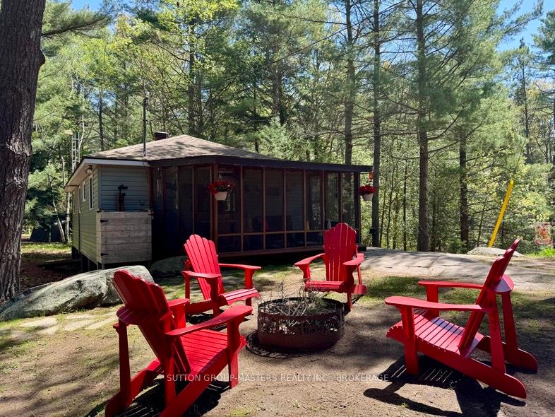 Photo 4 of 1145 Pine Path, Frontenac, Frontenac North — HOMEH