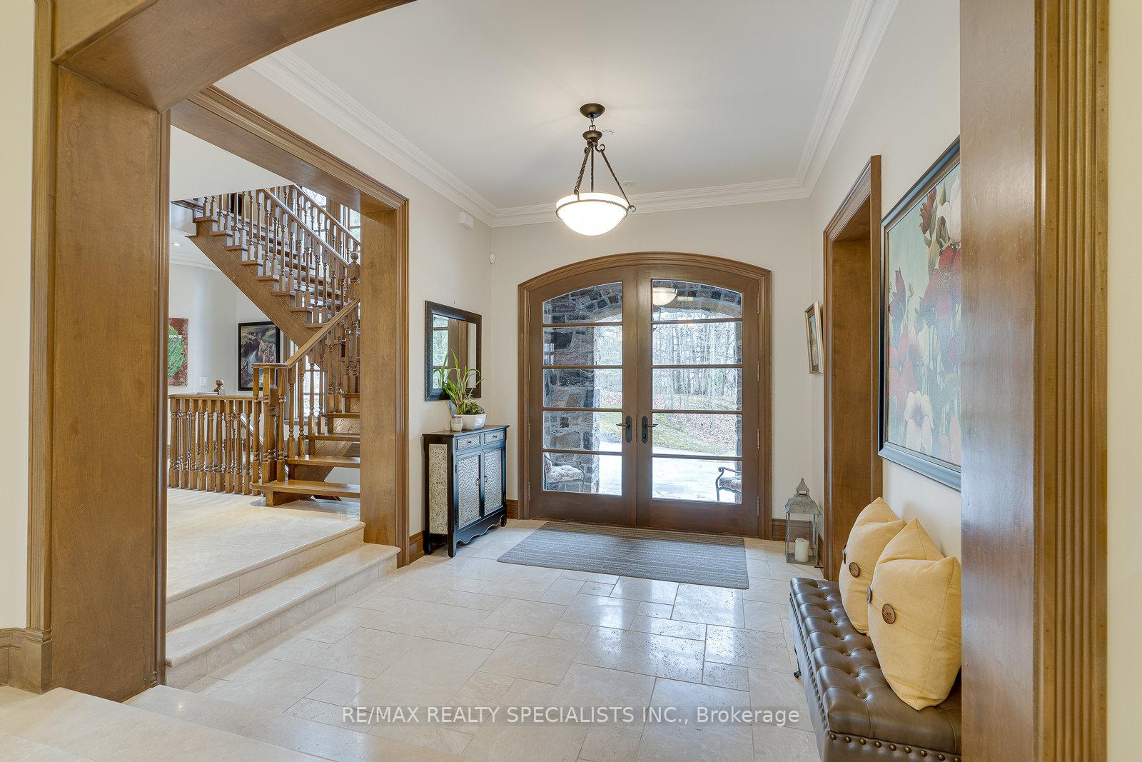 Photo 4 of 41 George Crescent, Caledon, Caledon East — HOMEH