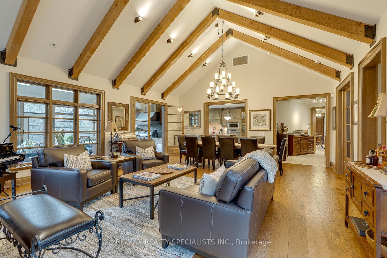 Photo 6 of 41 George Crescent, Caledon, Caledon East — HOMEH