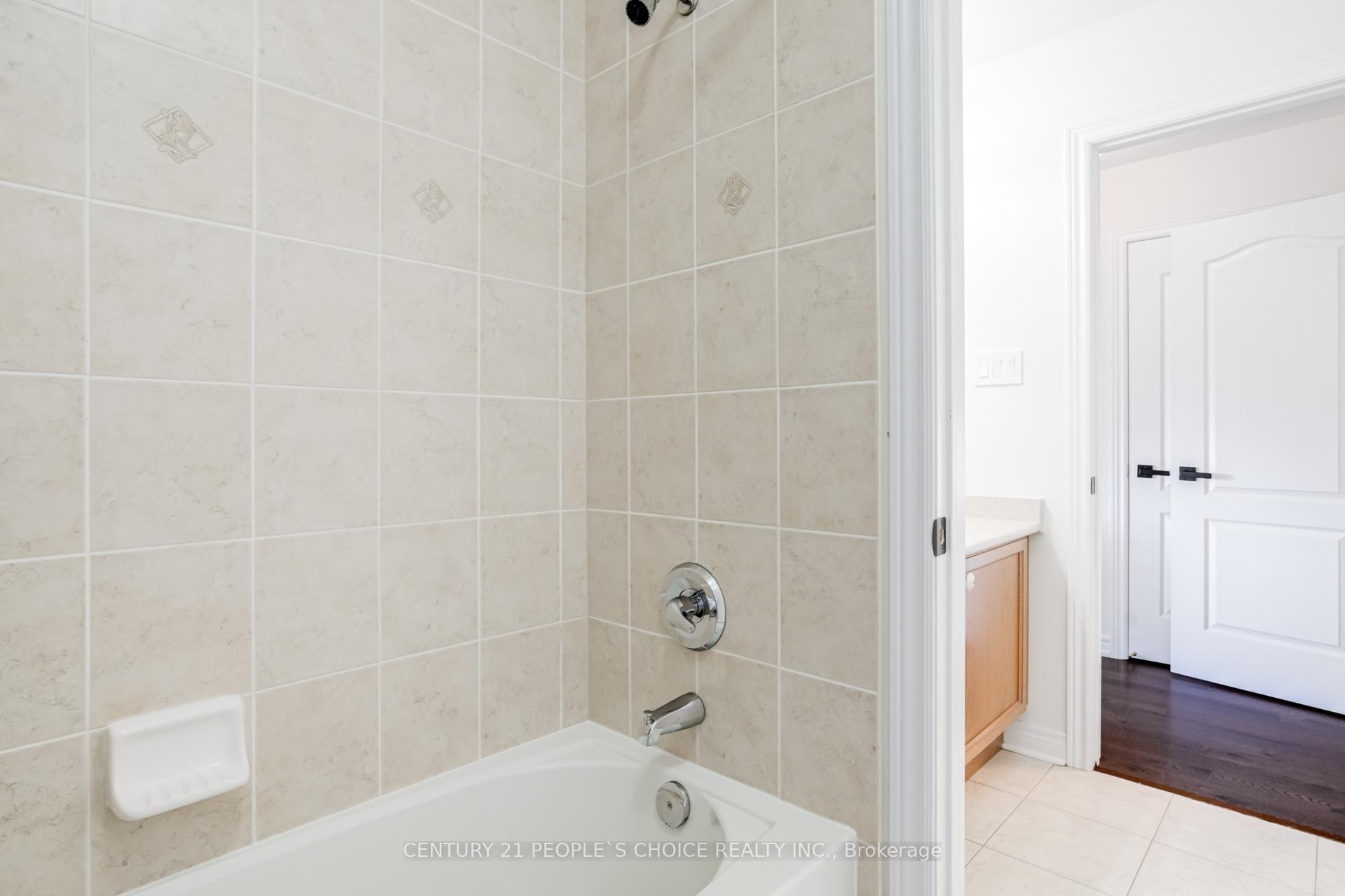 Photo 34 of 25 Fahey Drive, Brampton, Bram West — HOMEH