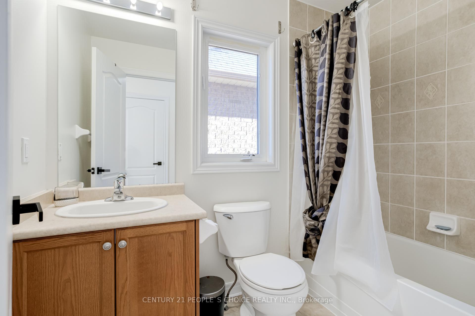 Photo 27 of 25 Fahey Drive, Brampton, Bram West — HOMEH