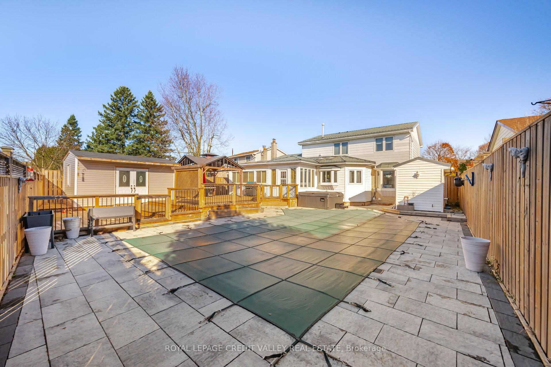 Photo 36 of 106 Acton Boulevard, Halton Hills, Acton — HOMEH